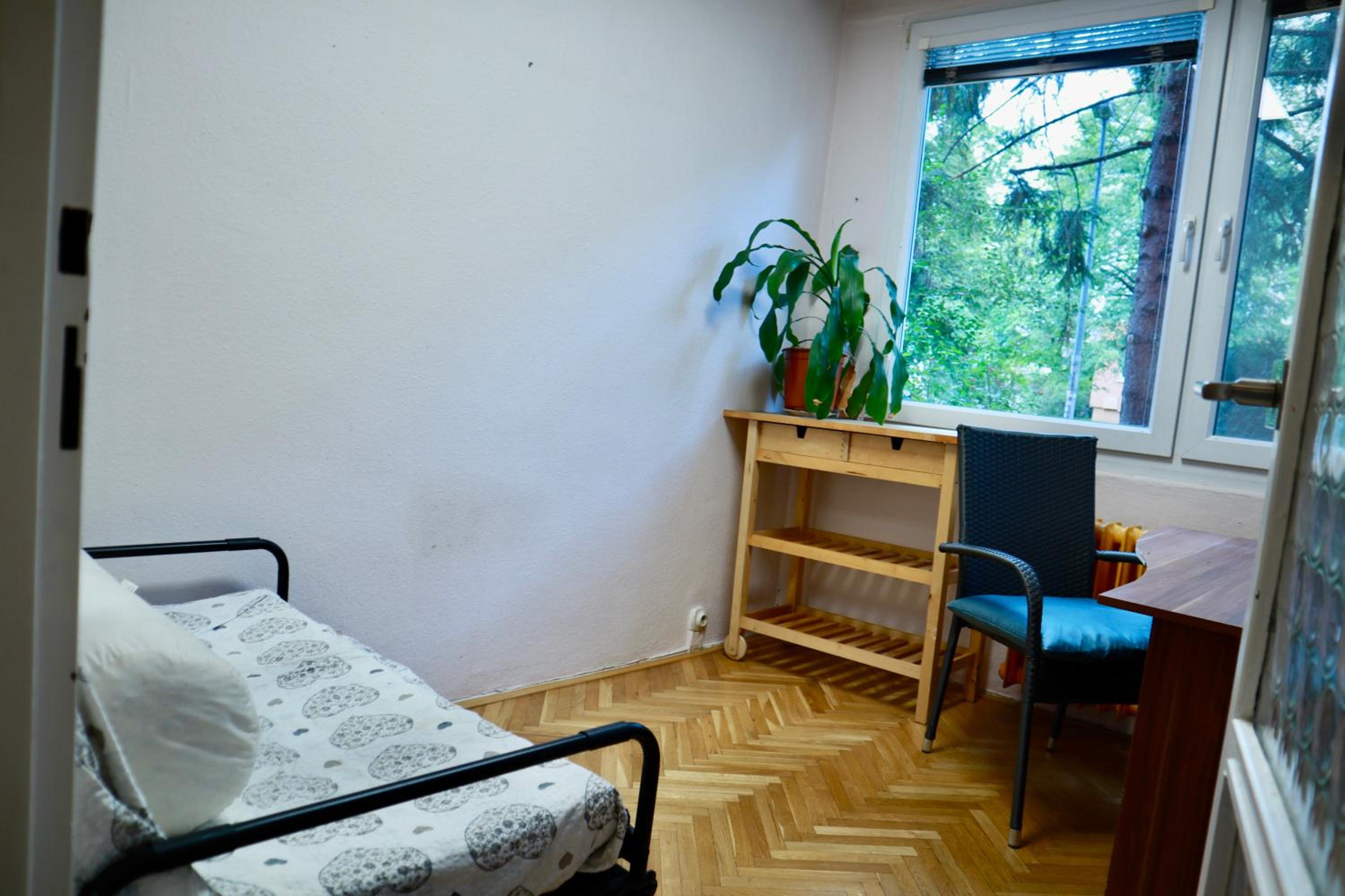 Family cozy Apartment metro access
