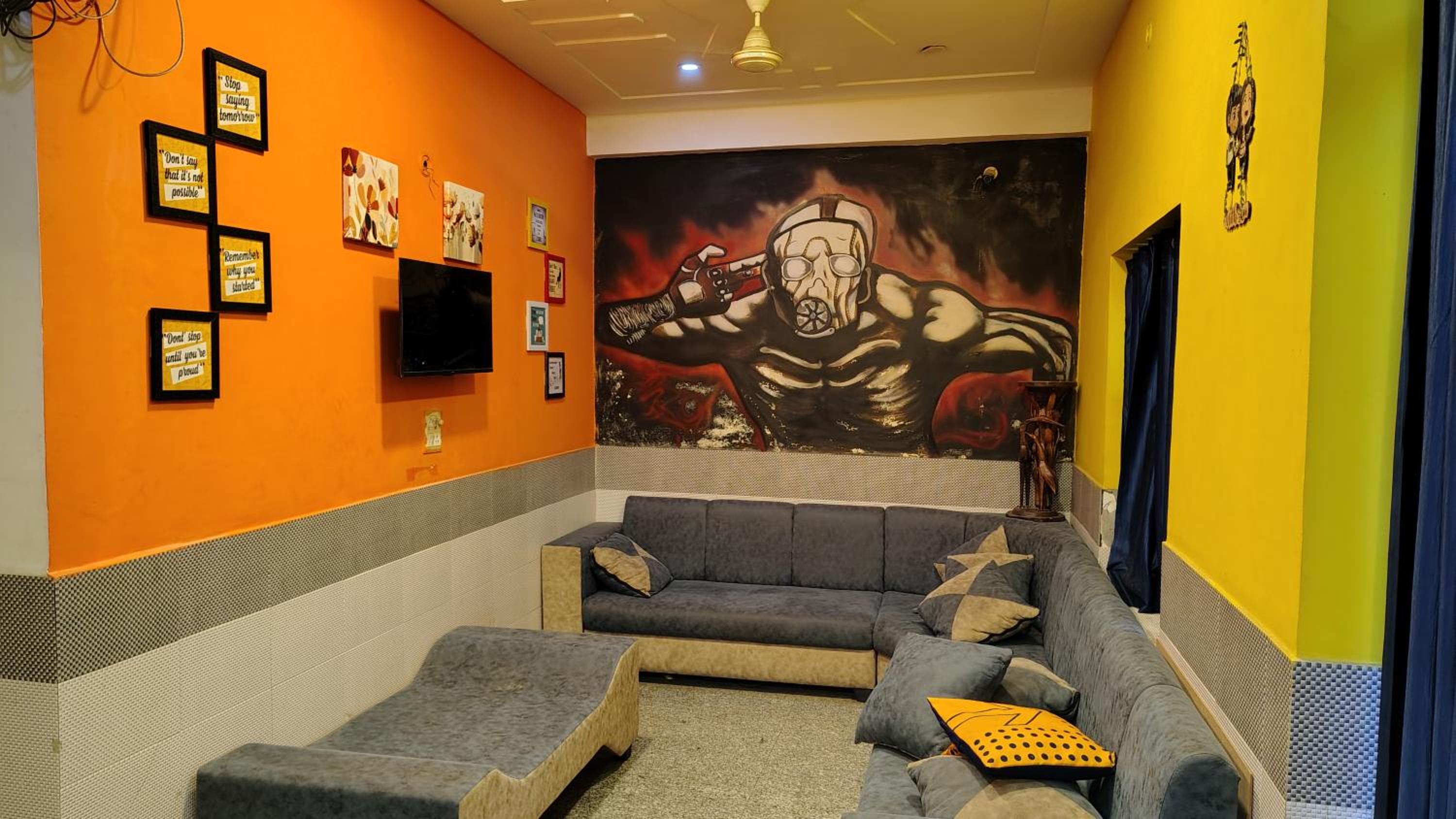 lounge