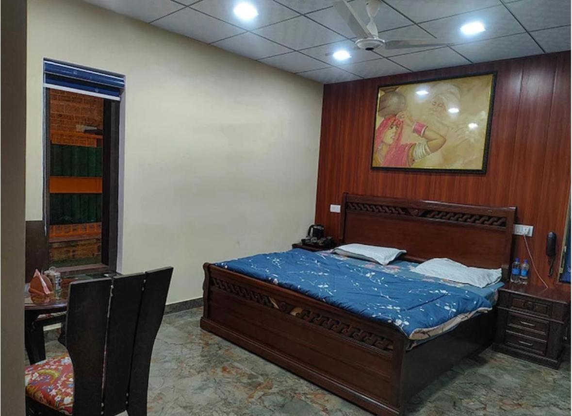 Paravyom homestay