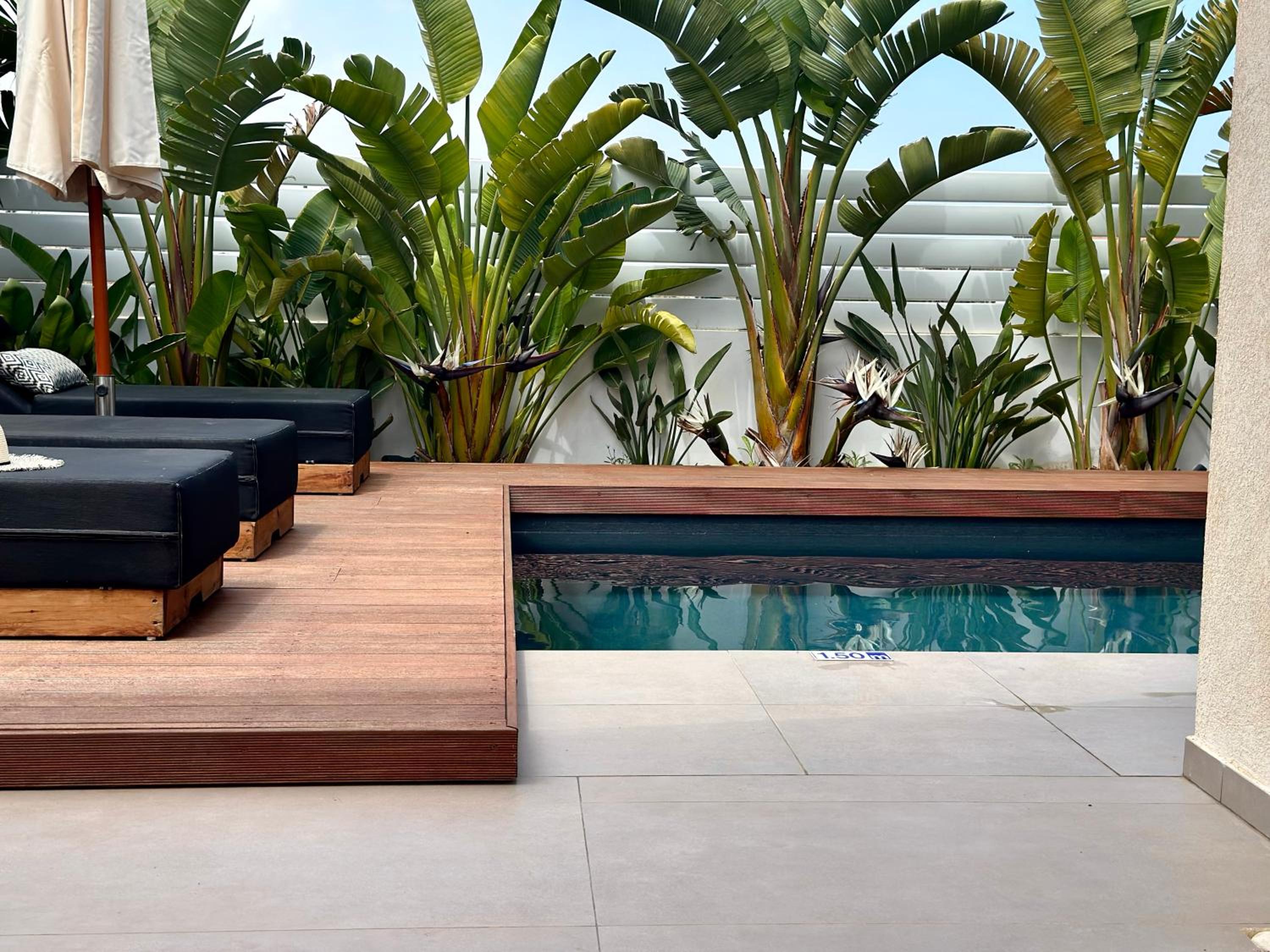Lora Pearl Luxury Villa view 2