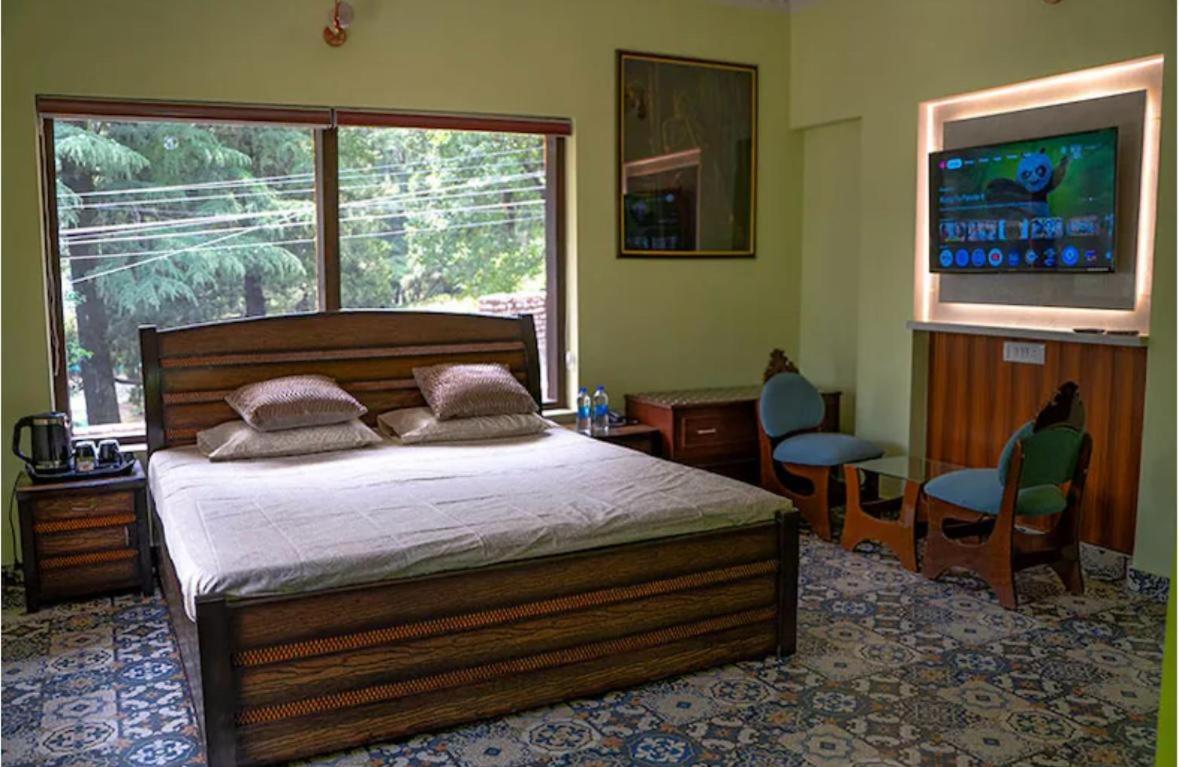 Paravyom homestay