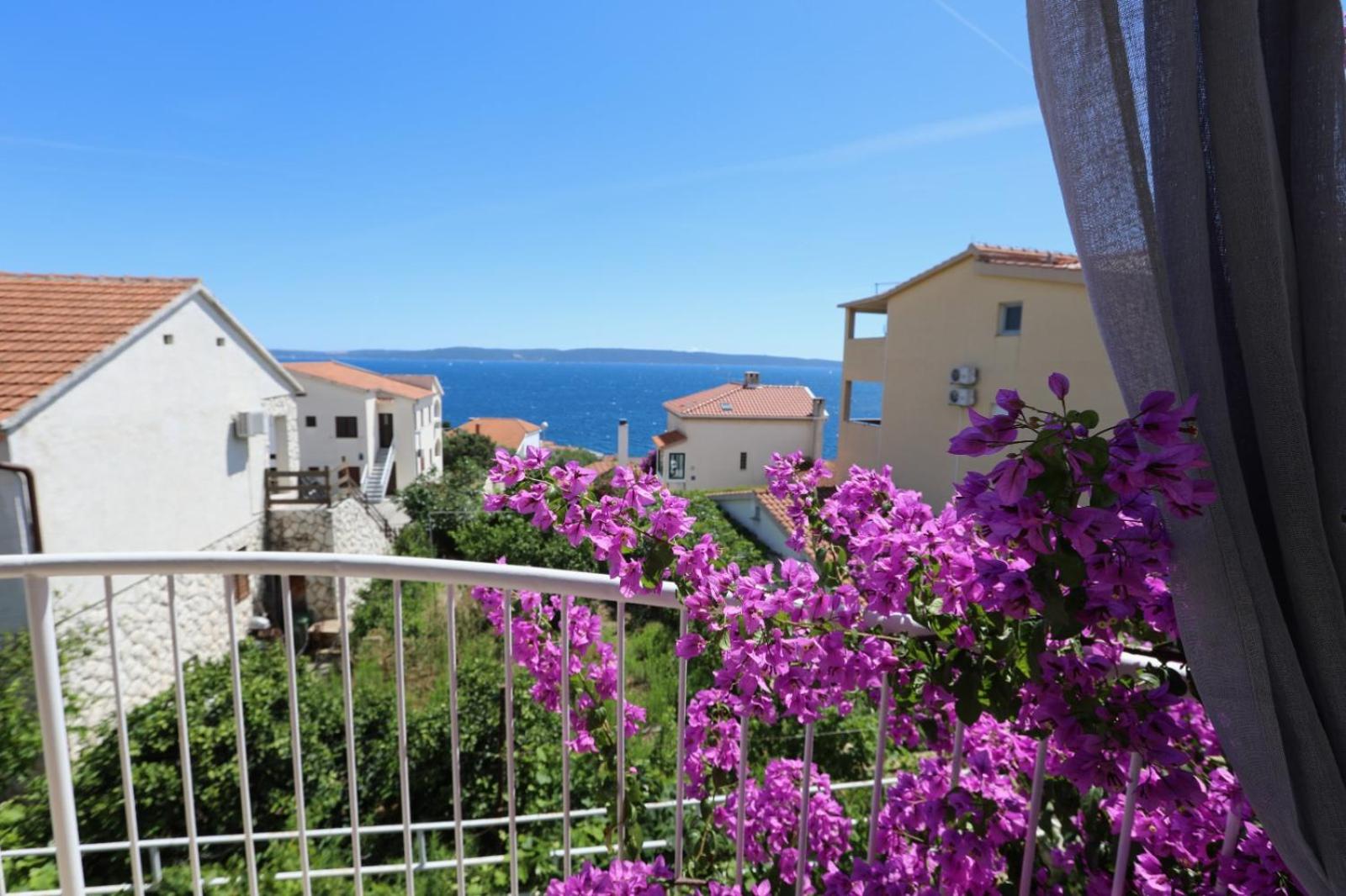 Trogir Čiovo big Sea View apartment near the sea in Okrug view 5