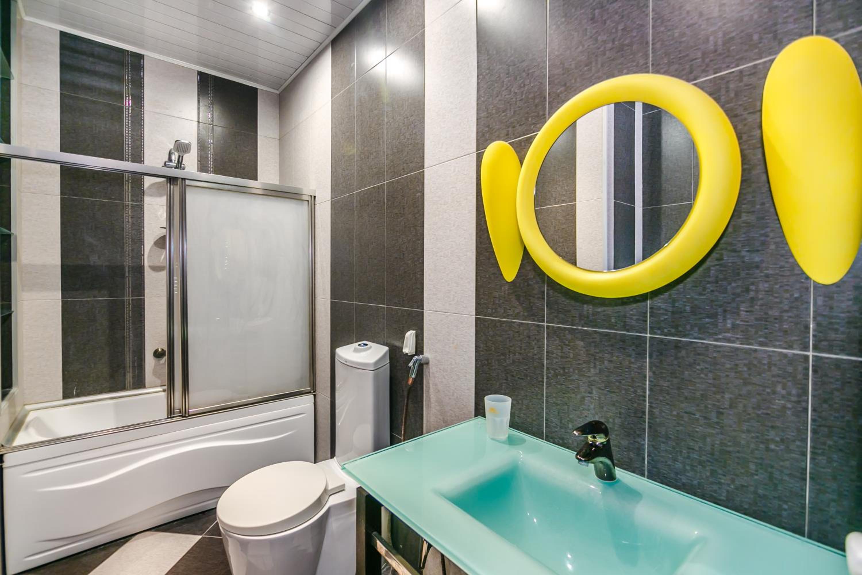 SEA VIEW HOTEL APARTMENT ViP MC DONALD'S