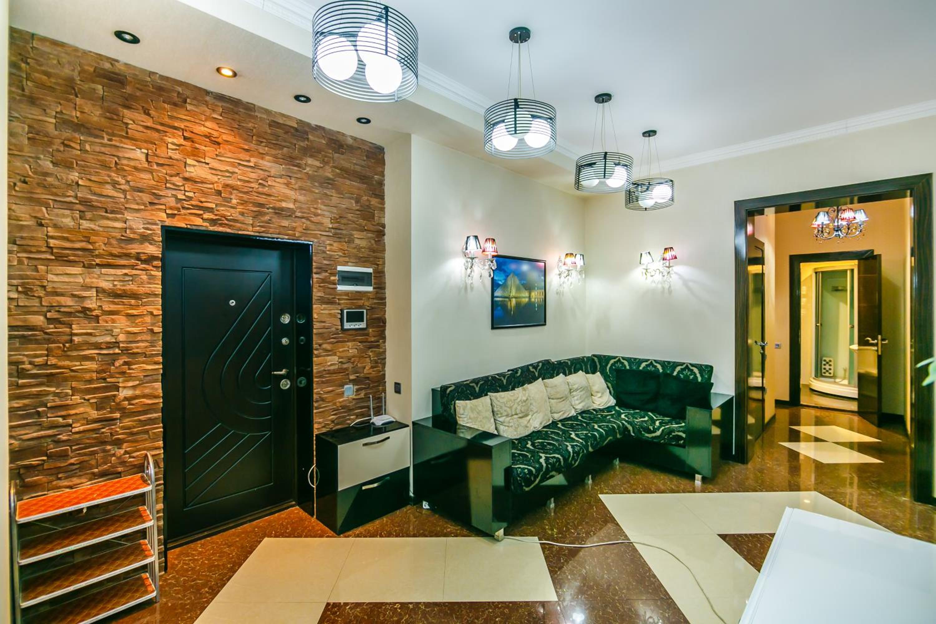 SEA VIEW HOTEL APARTMENT ViP MC DONALD'S