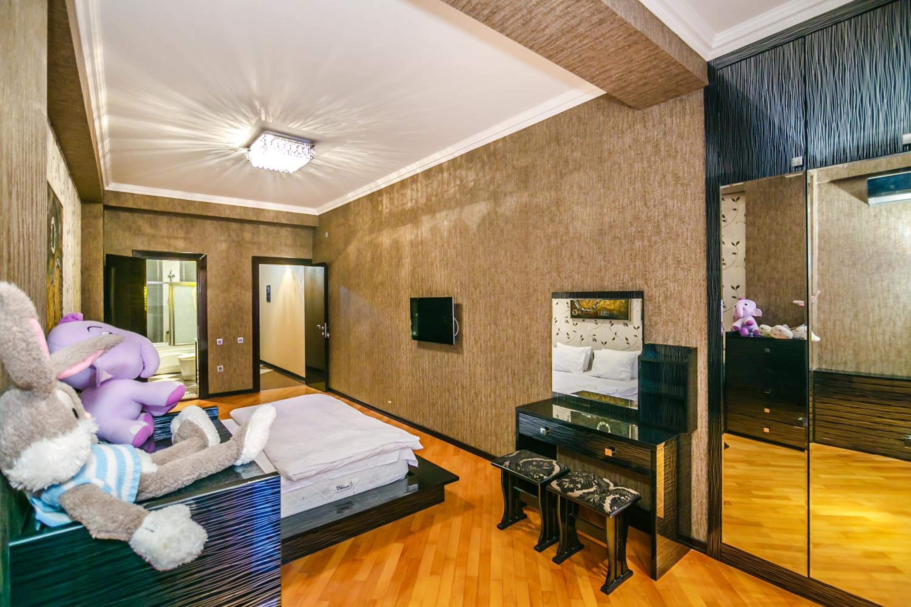 SEA VIEW HOTEL APARTMENT ViP MC DONALD'S