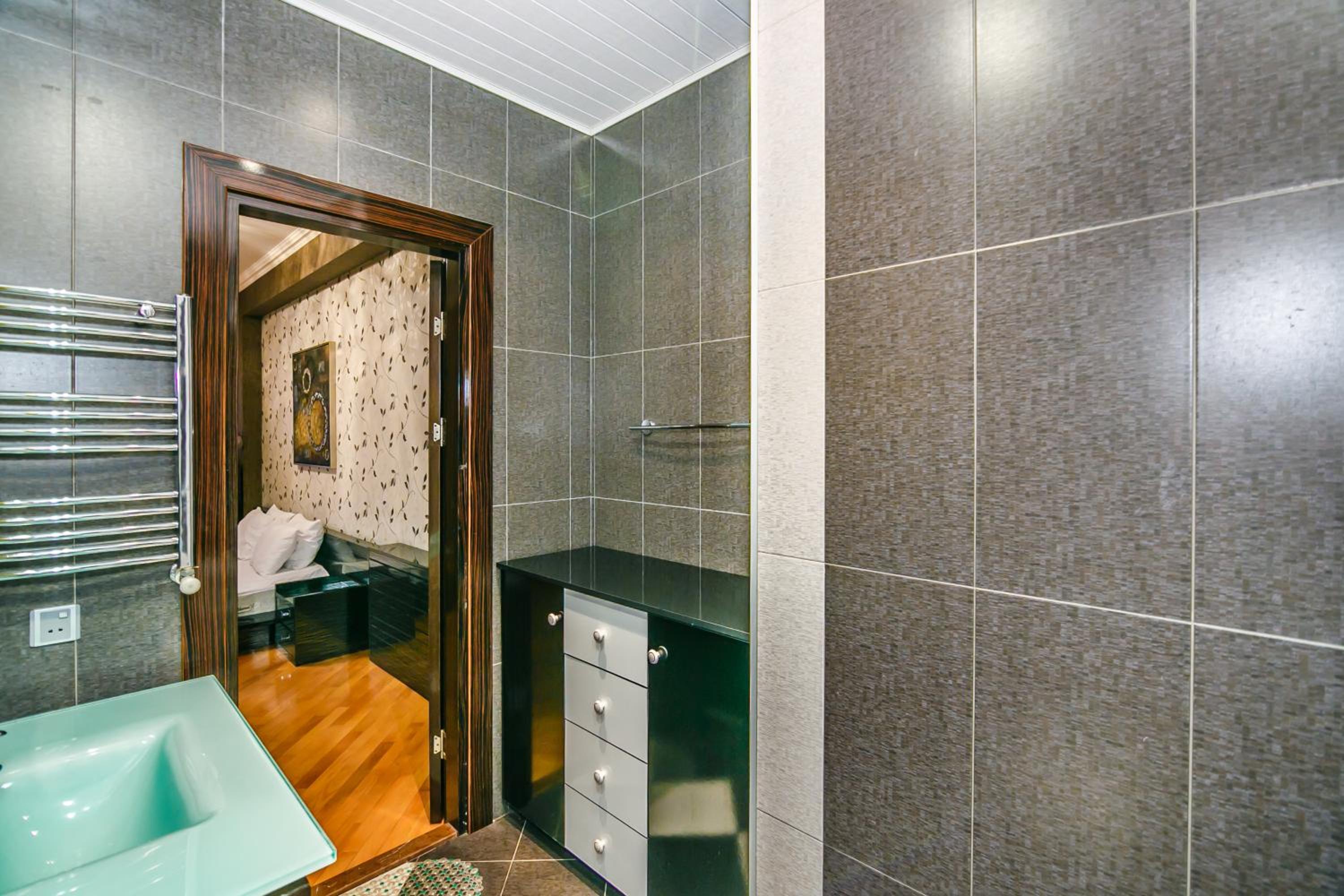 SEA VIEW HOTEL APARTMENT ViP MC DONALD'S