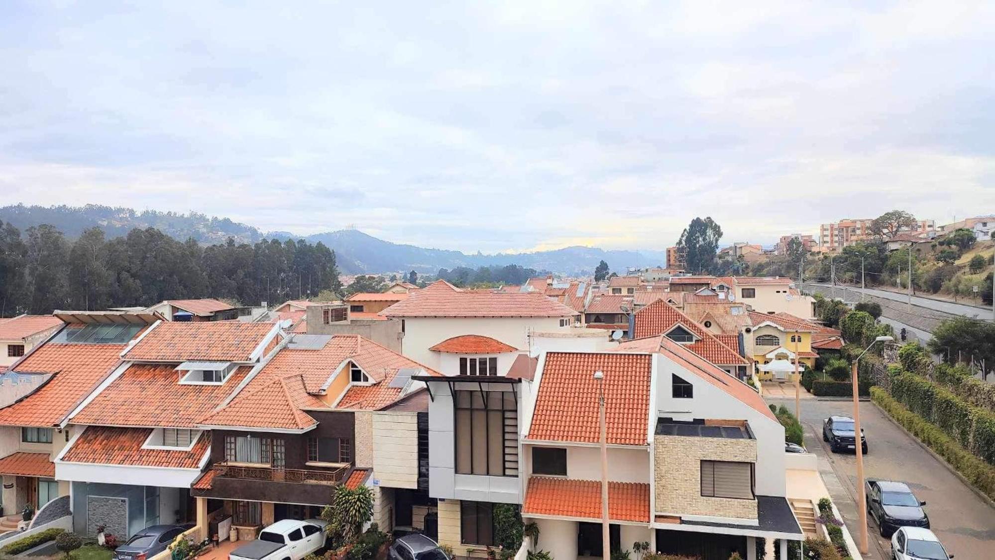Departamento Nuevo e Impecable en Cuenca con seguridad 24H y generador eléctrico view 5