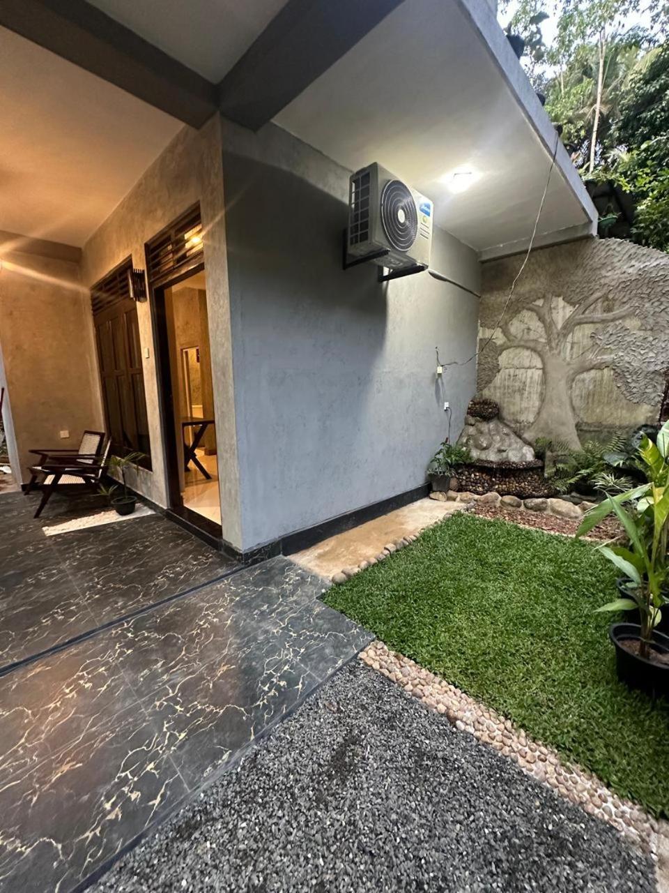 Villa Secret Stream view 3
