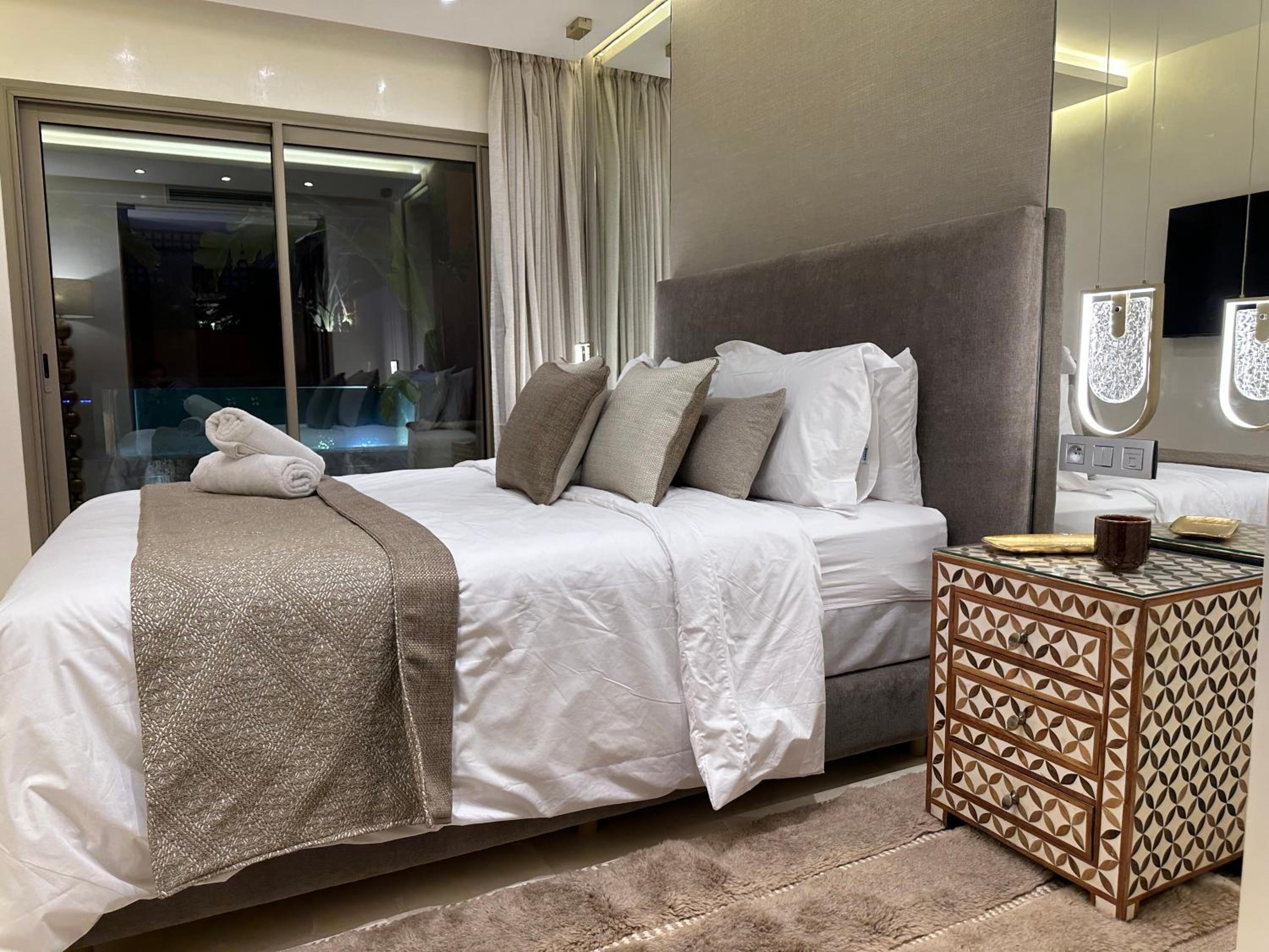 hotel room