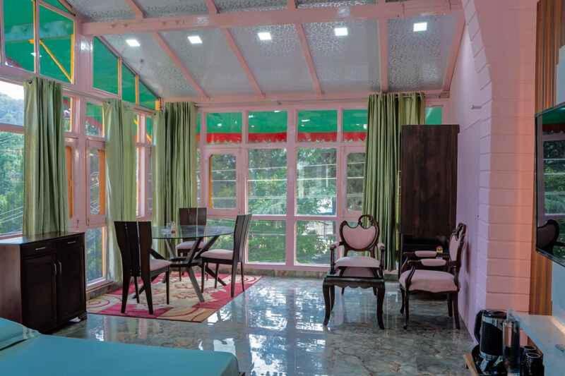 Paravyom homestay