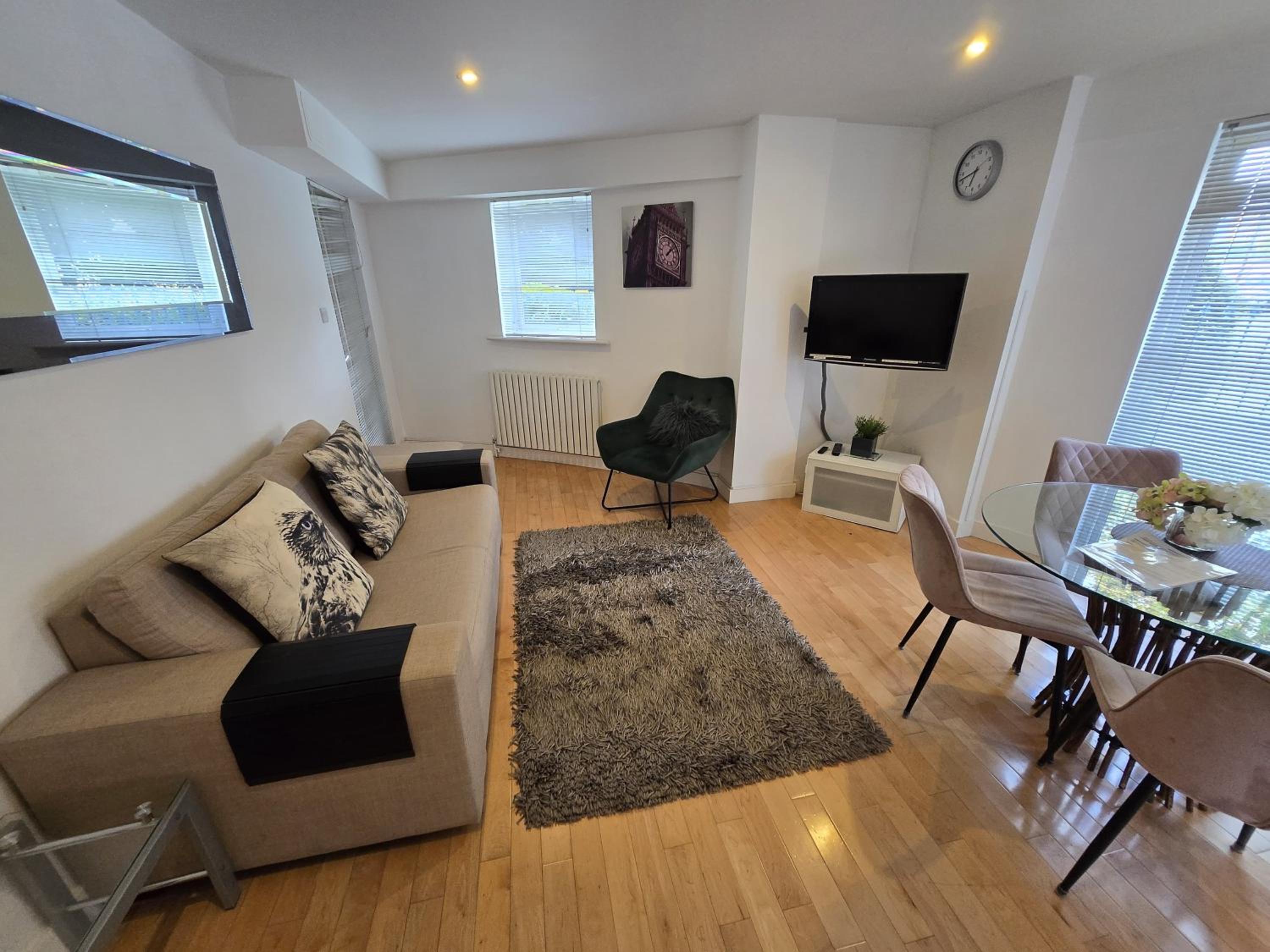 Superior Canary Wharf O2 Arena 2BR Apartment