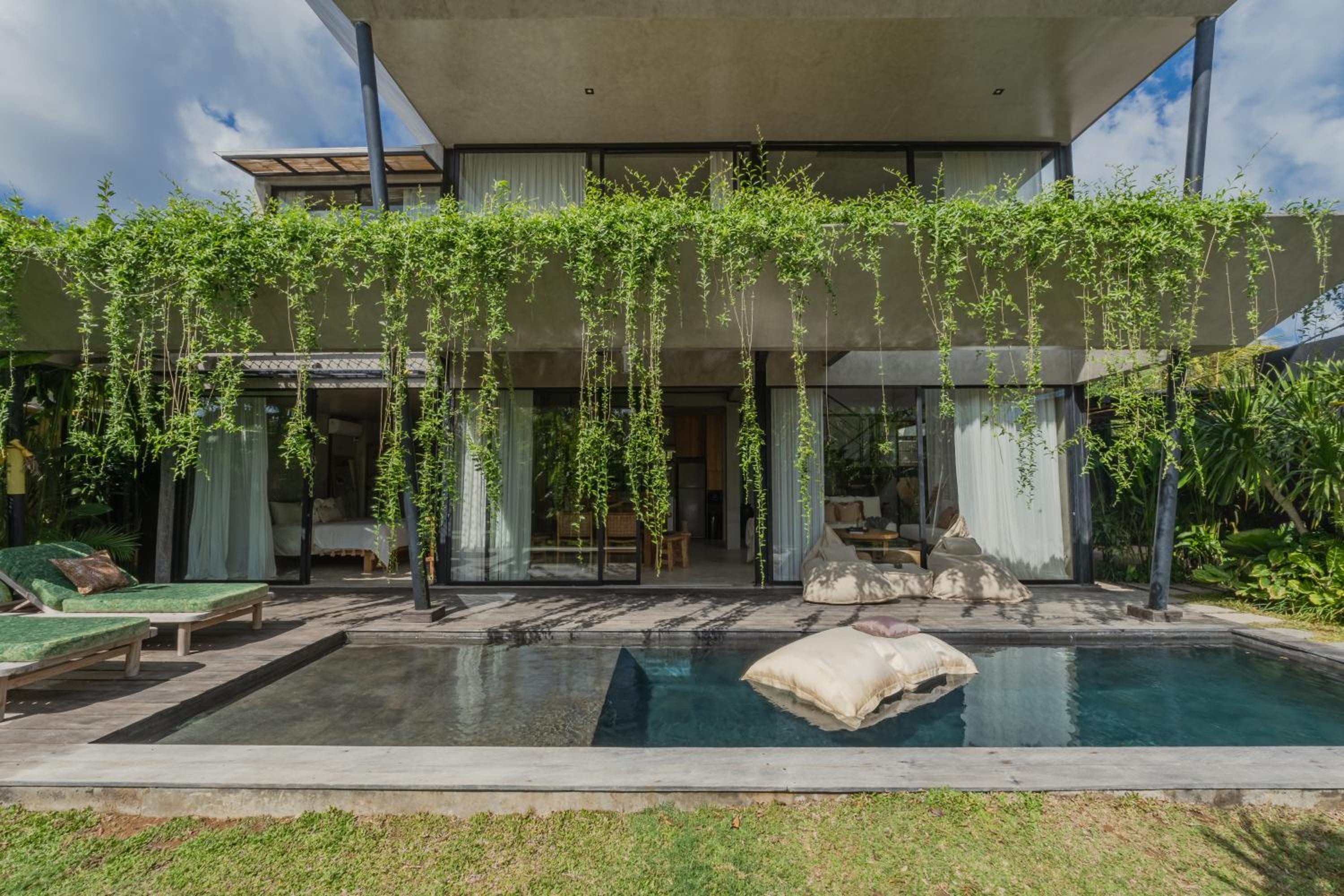 Elemen Uluwatu Villas