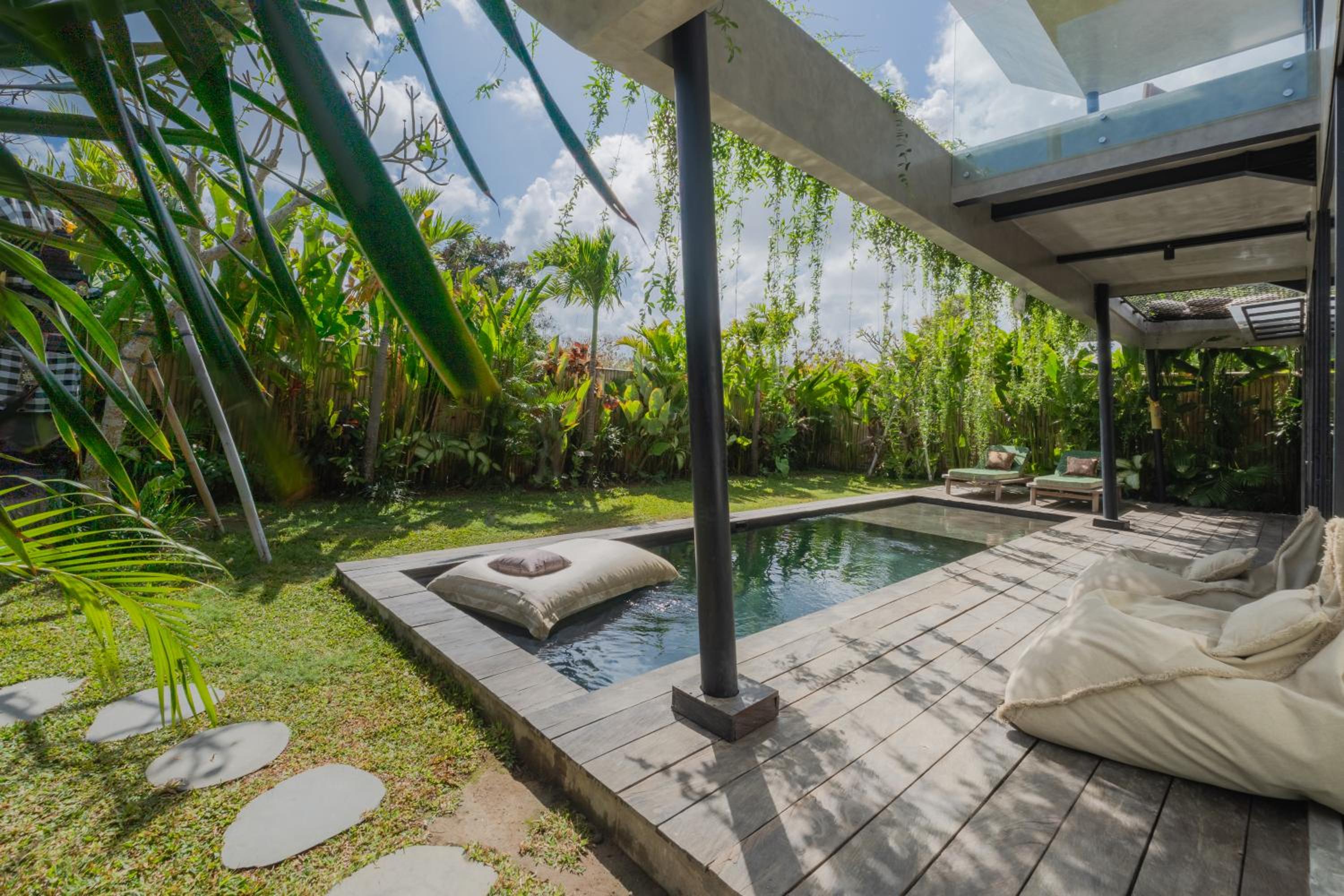 Elemen Uluwatu Villas