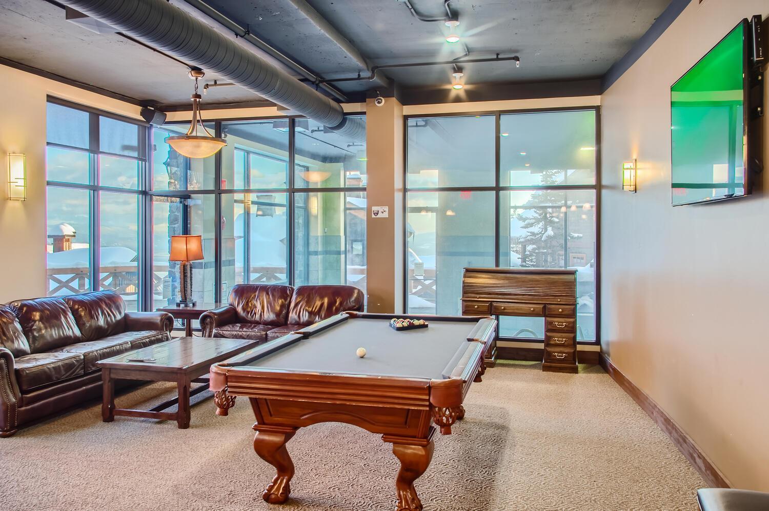 Stonegate Resort Unit C402