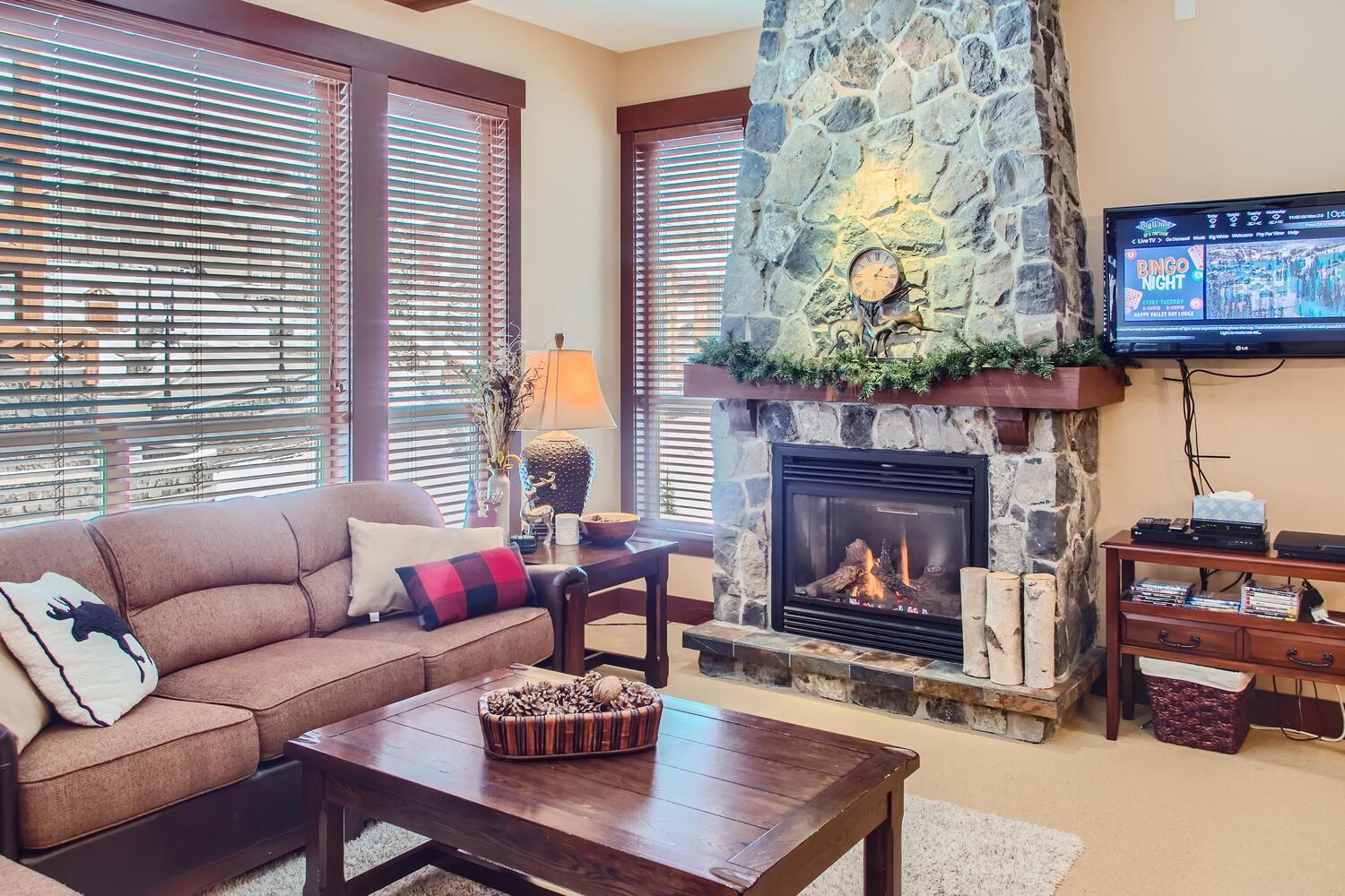 Stonegate Resort Unit C402