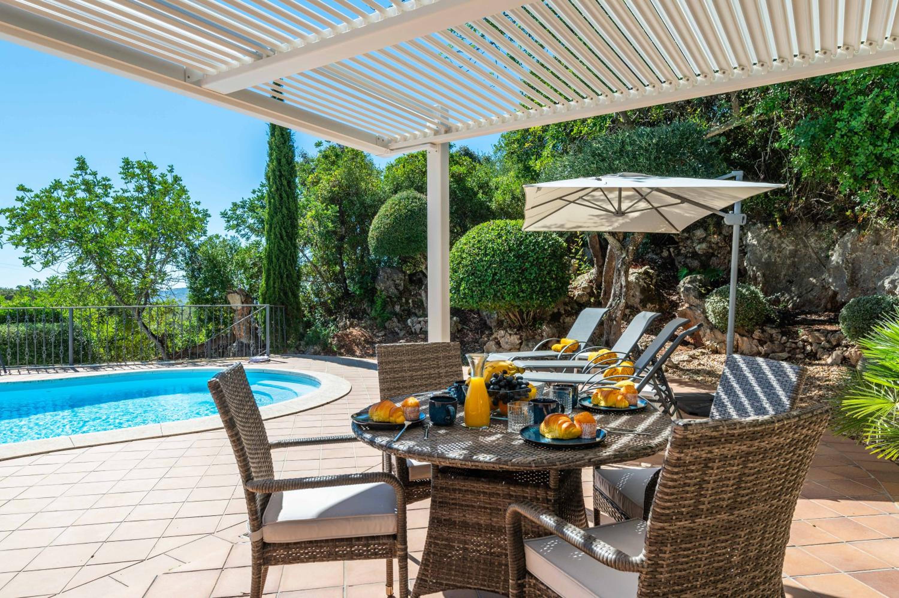 Casa Concha by Portucasa view 4
