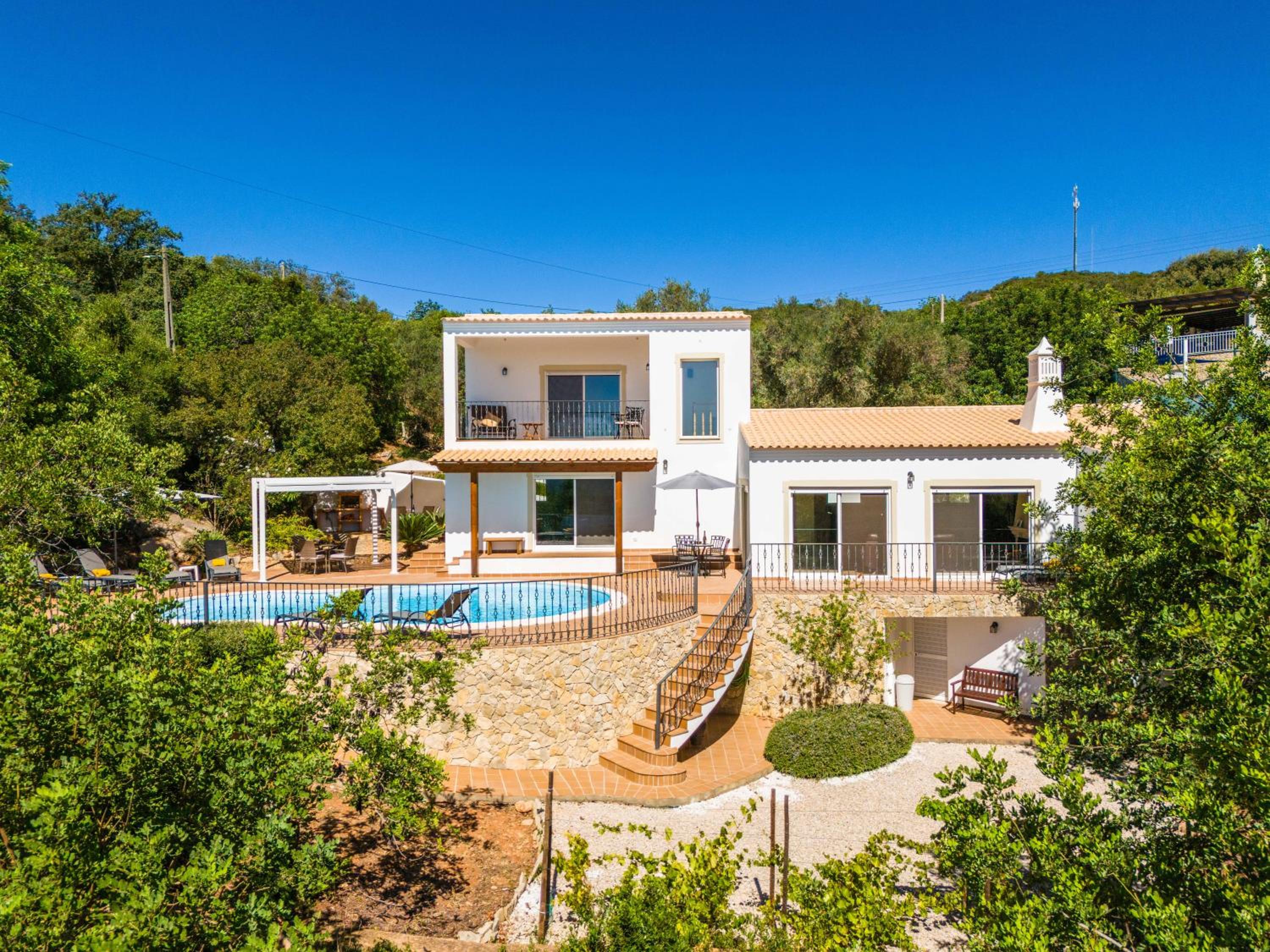 Casa Concha by Portucasa view 3