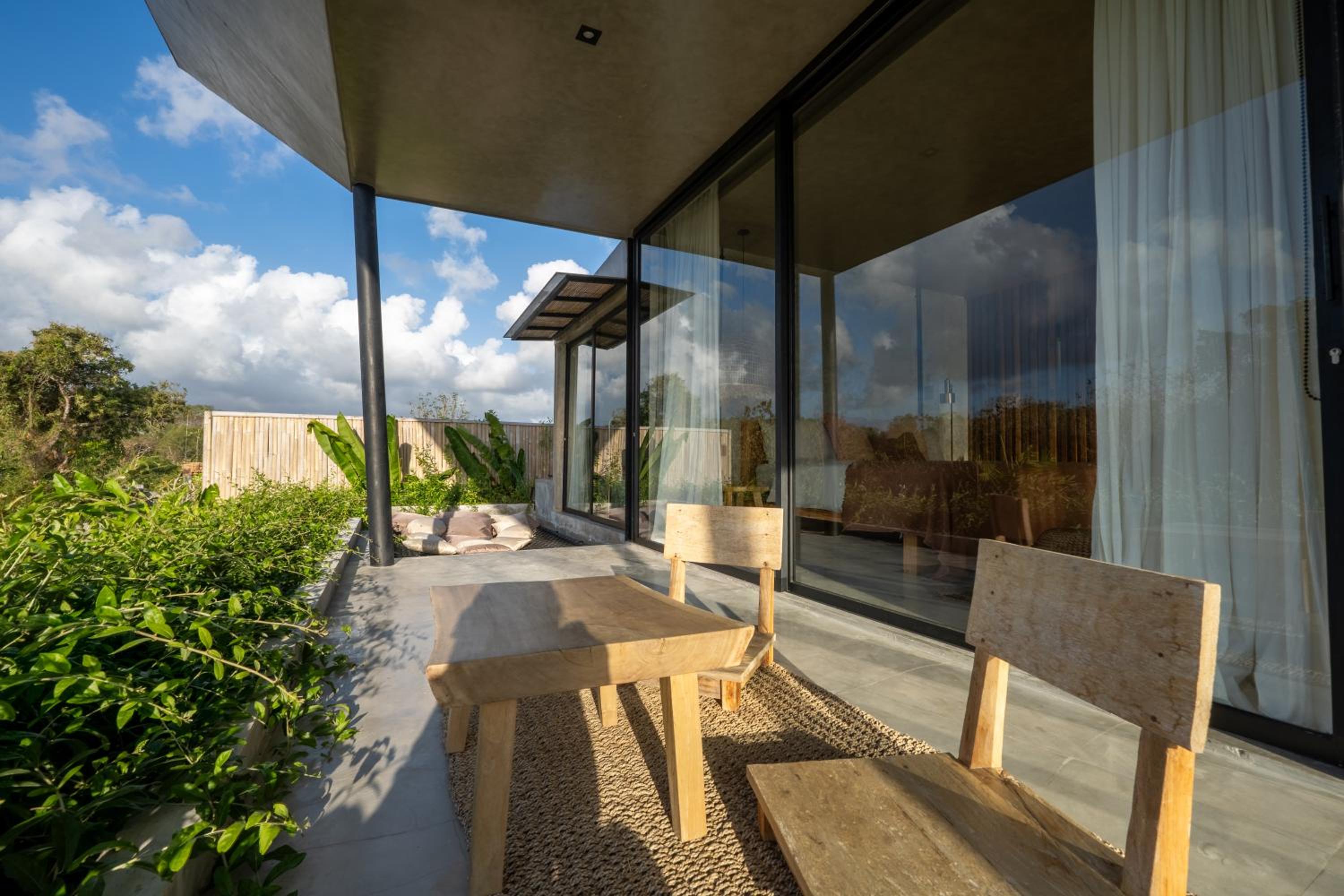 Elemen Uluwatu Villas