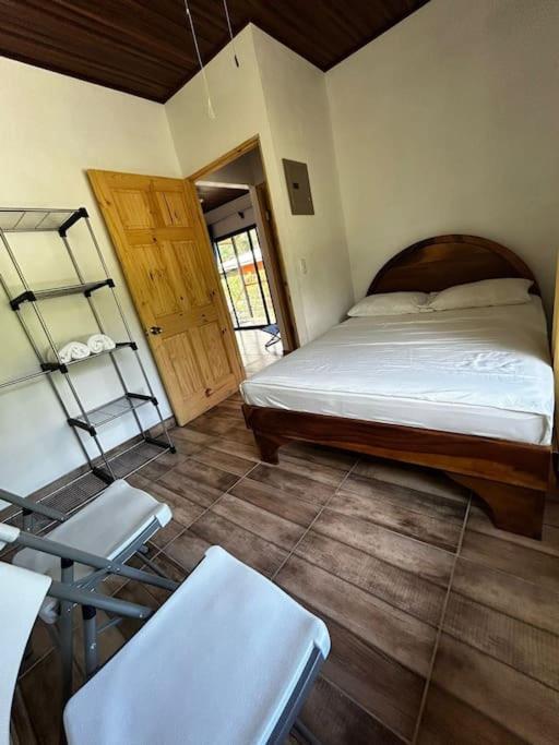 Cabinas Guacamaya Cabuya - 2 cuartos