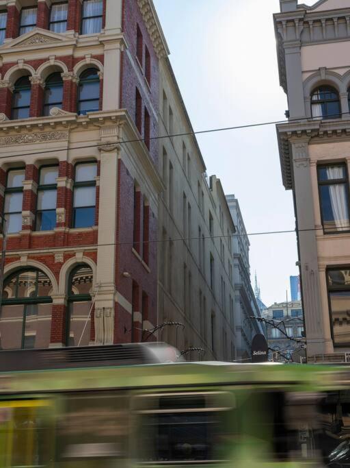 Degraves Della Casa- In the Heart of Melbourne CBD