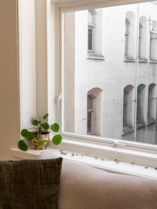 Degraves Della Casa- In the Heart of Melbourne CBD