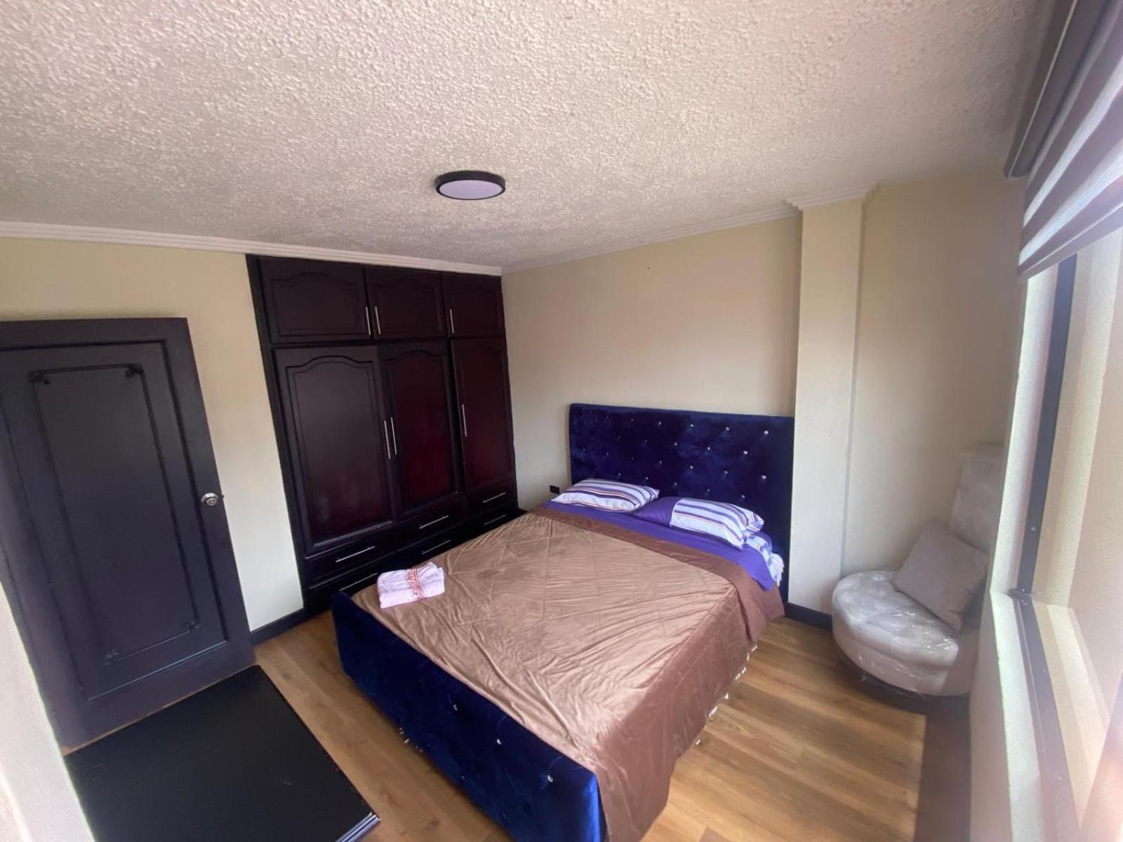 Lujoso Departamento con Muebles Exclusivos con Capacidad para 8 Personas IV