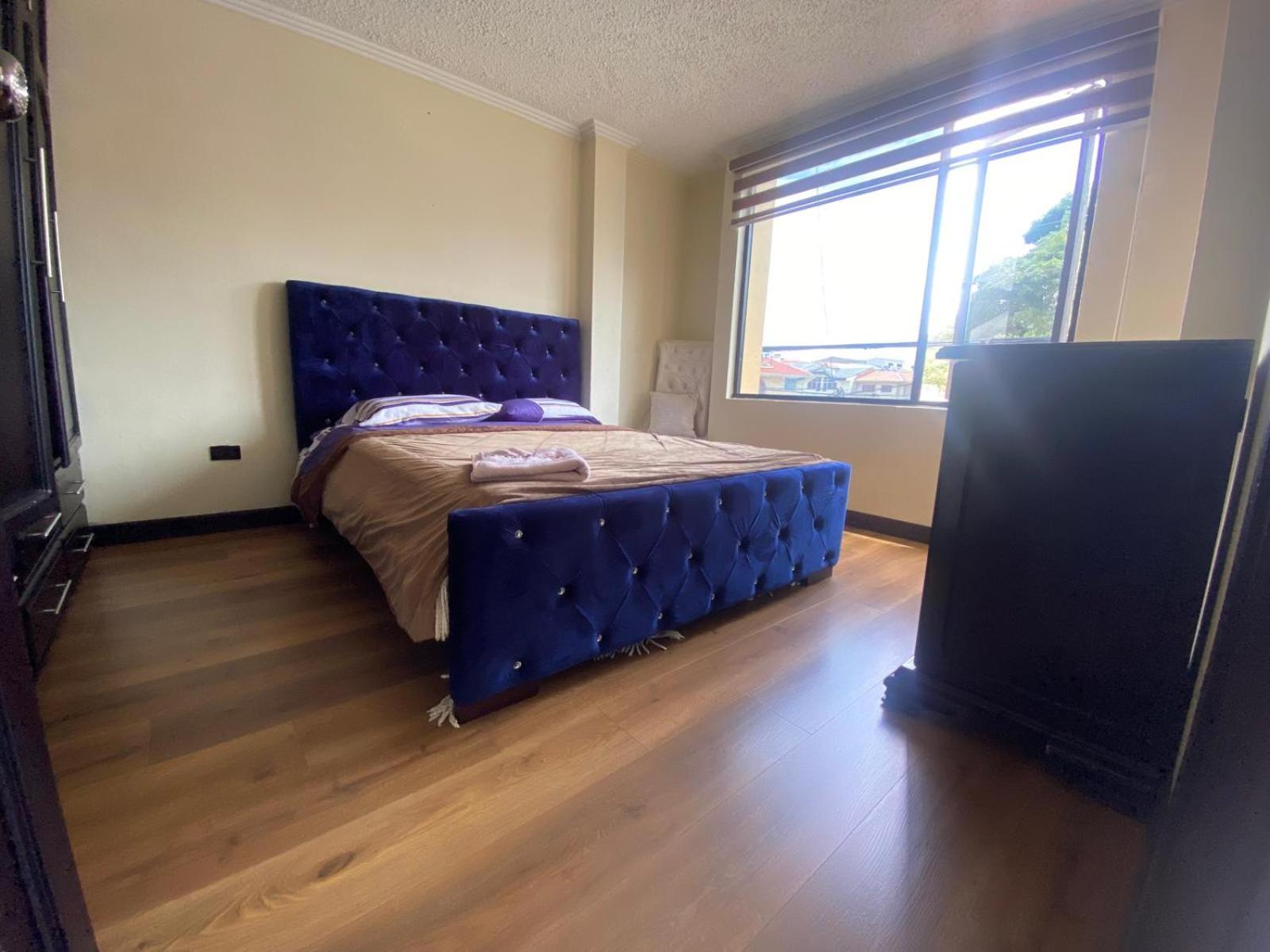 Lujoso Departamento con Muebles Exclusivos con Capacidad para 8 Personas IV