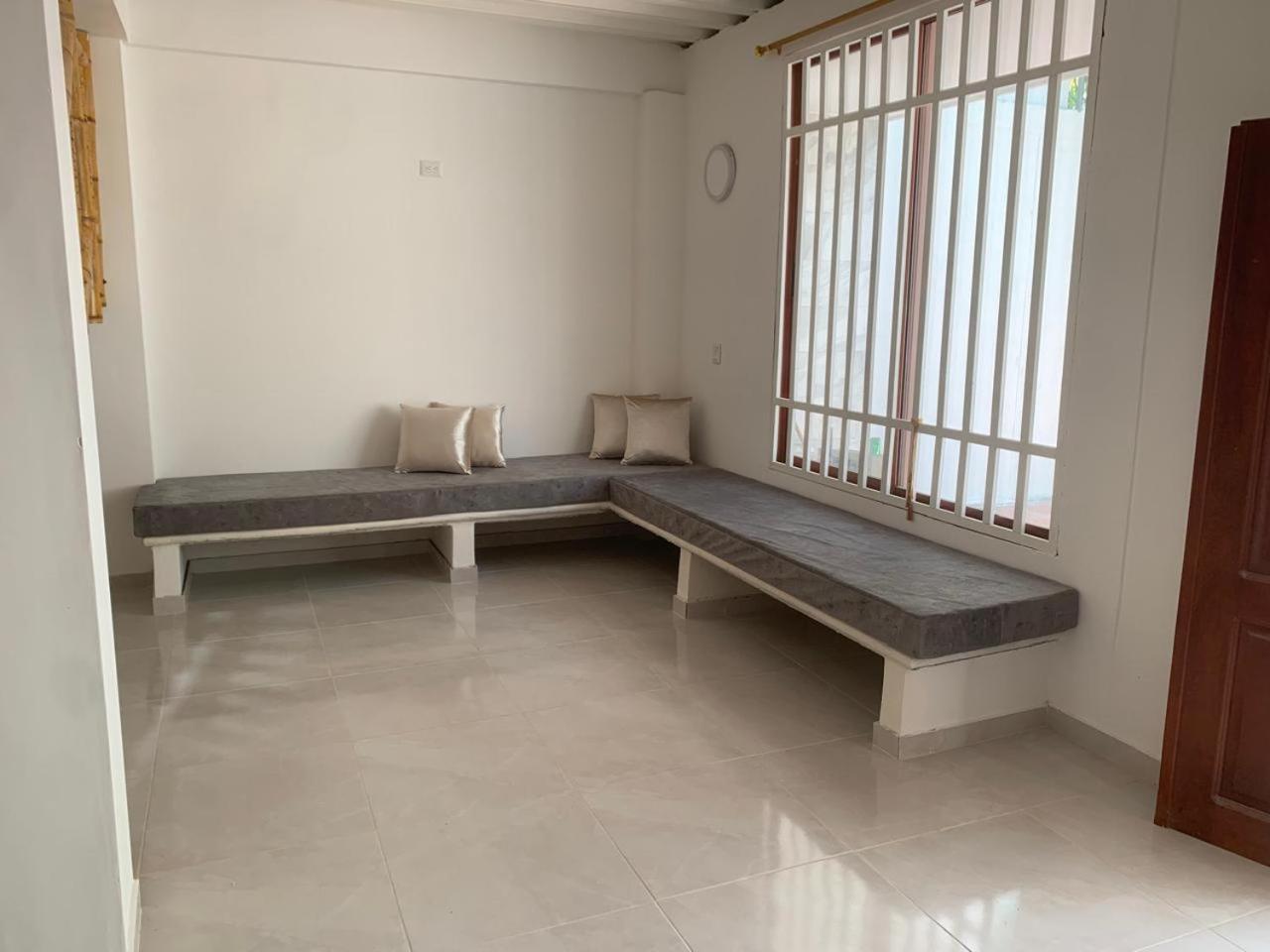 Casa Cabaña de 2 pisos Cerca al Mar en Santa Marta