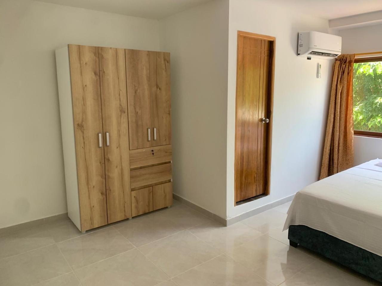Casa Cabaña de 2 pisos Cerca al Mar en Santa Marta