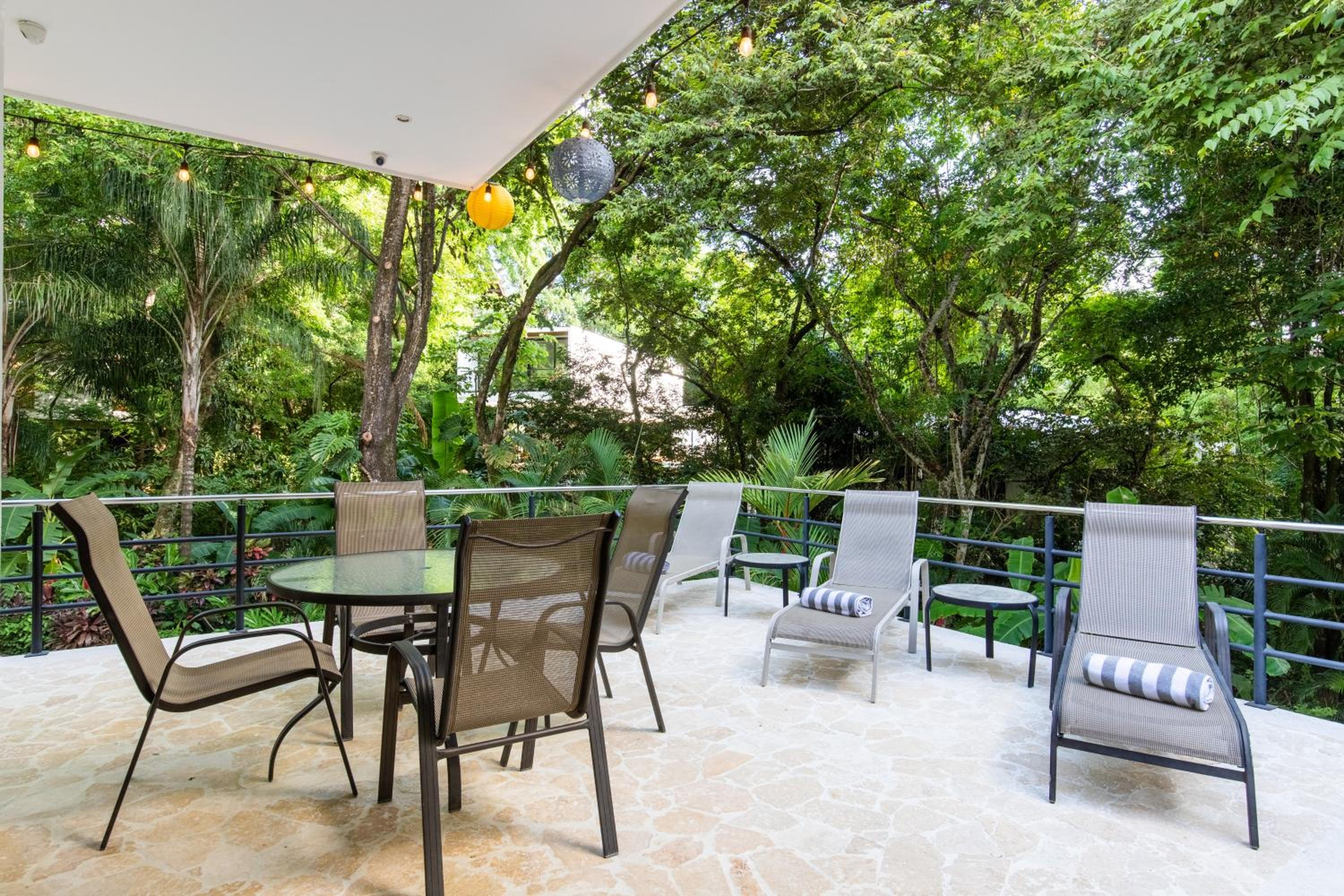 Four Winds Properties A Short Walk to the Beach