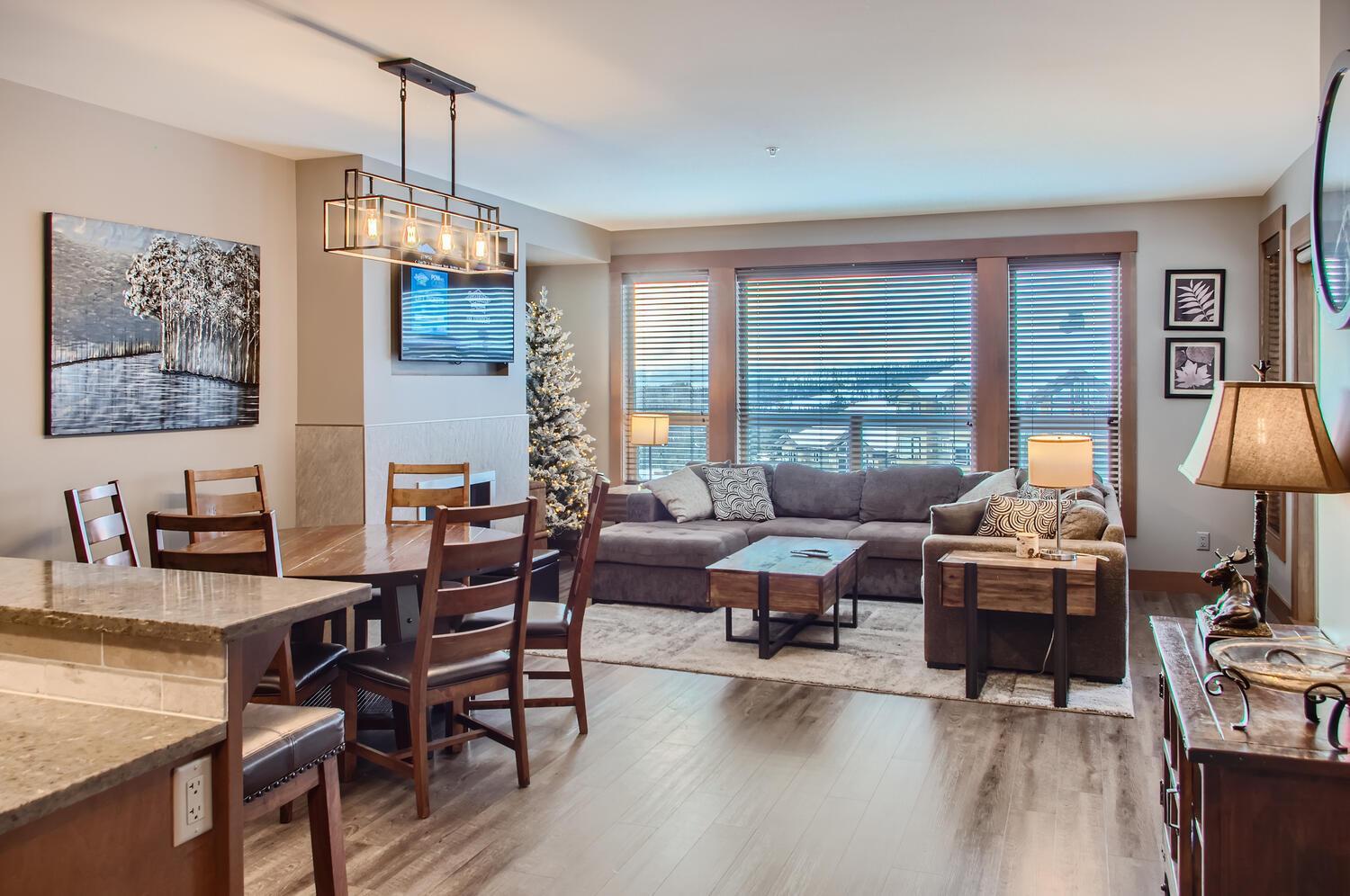 Stonegate Resort Unit B303