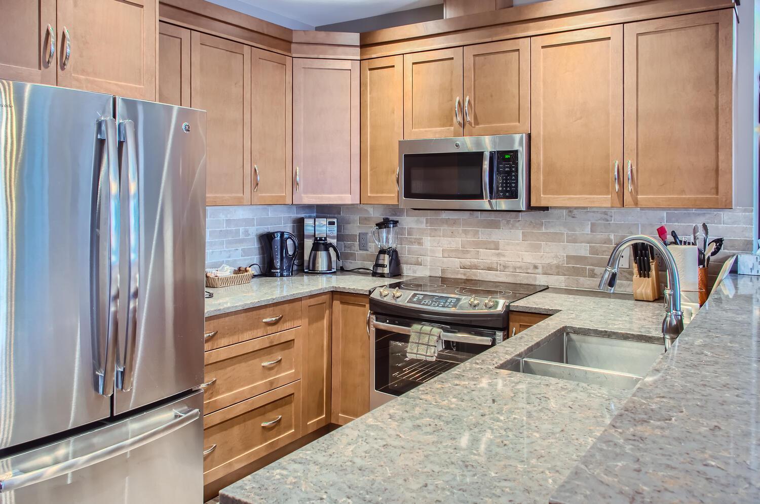 Stonegate Resort Unit B303