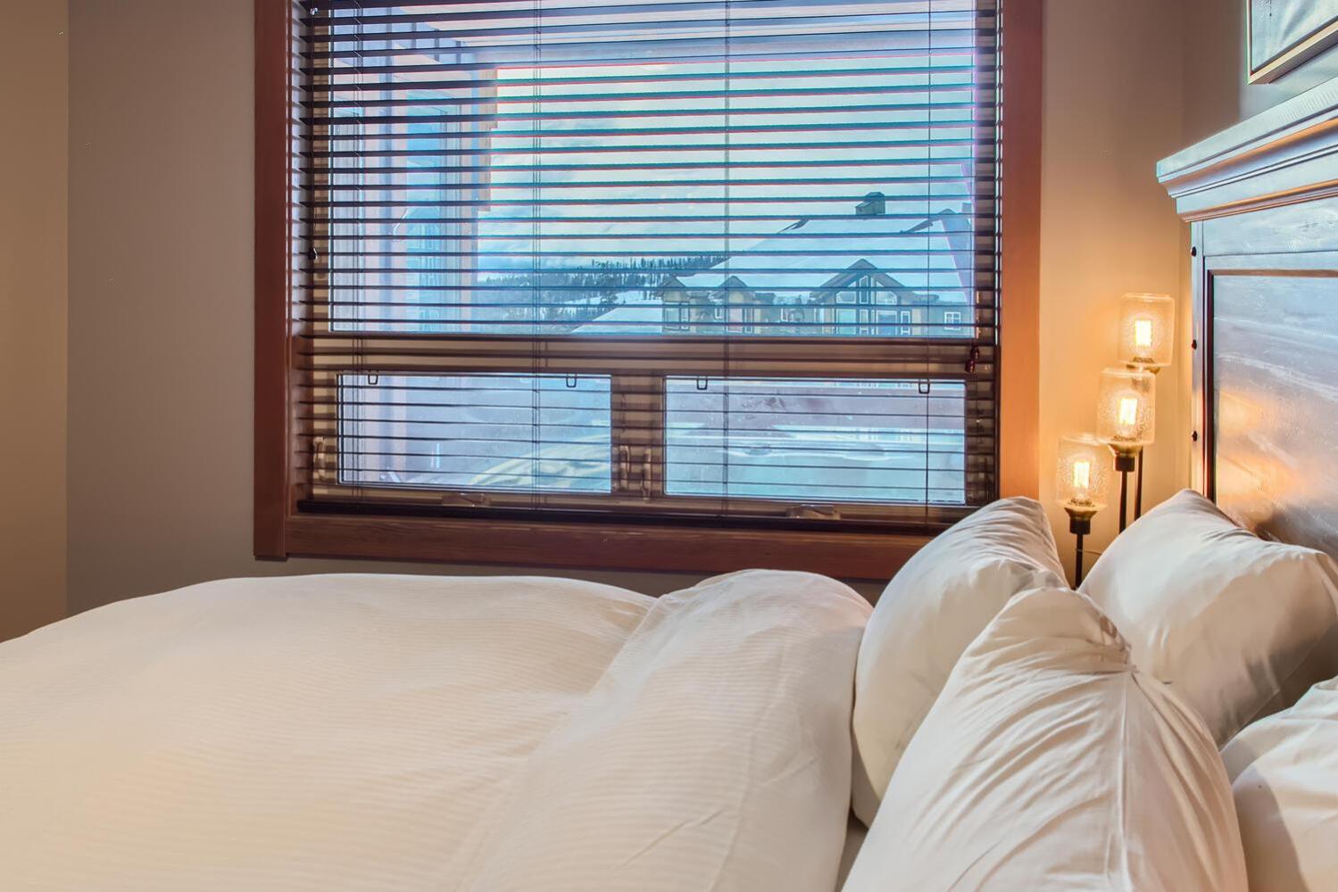 Stonegate Resort Unit B303