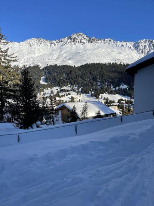 Ski In&Out, Lenzerheide freistehendes Top CHALET, urchig, gross