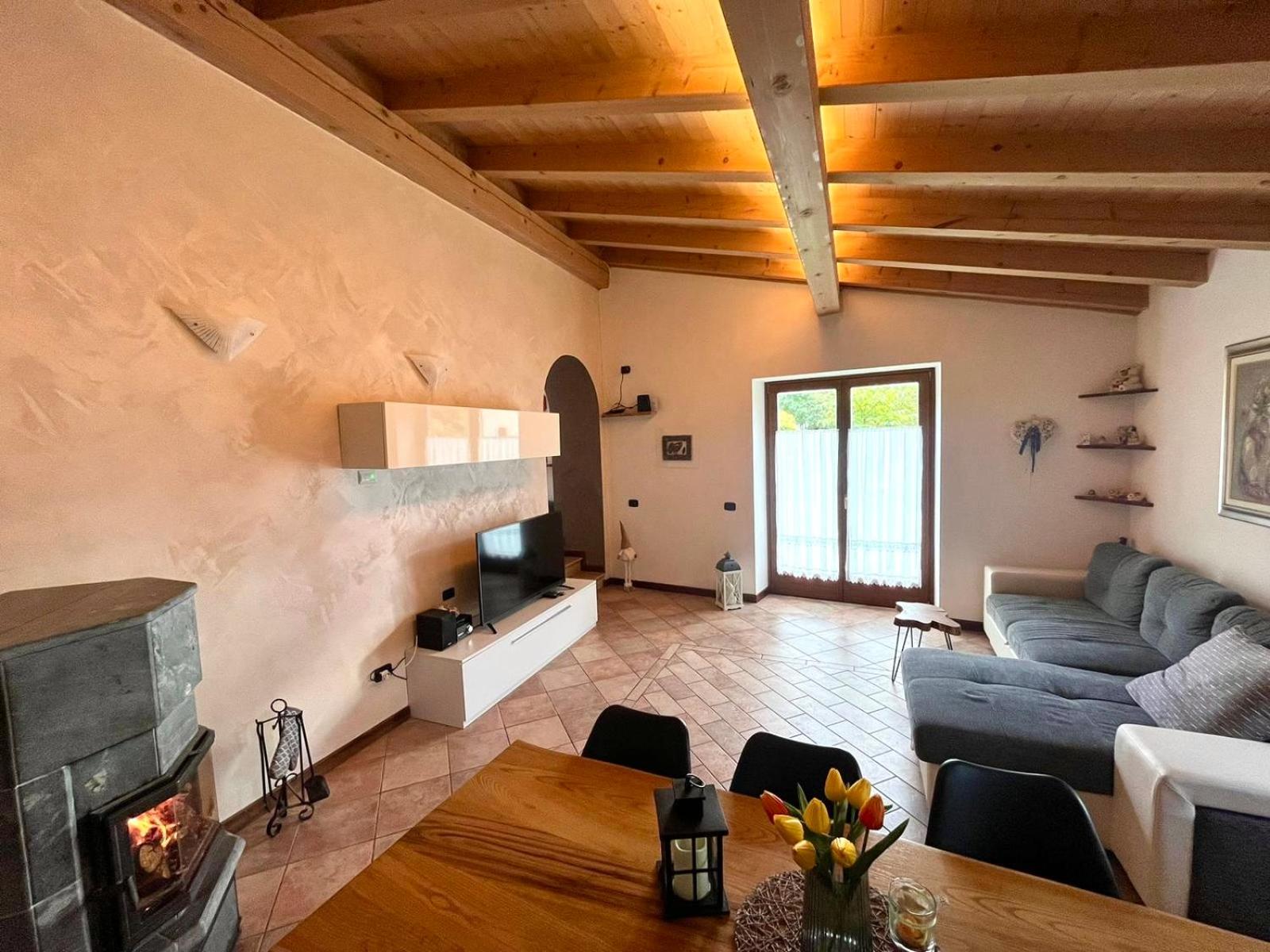 Casa Al Castagneto view 5