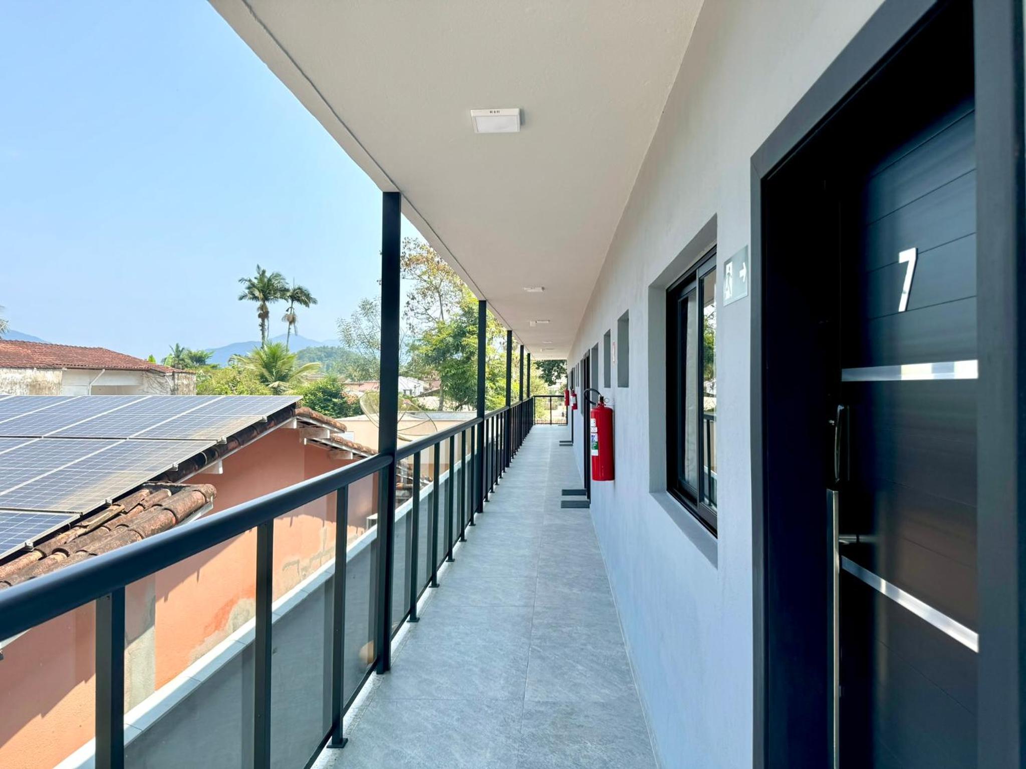 Vida Boa Ubatuba Flats - Apê a 200m da praia do Lázaro!