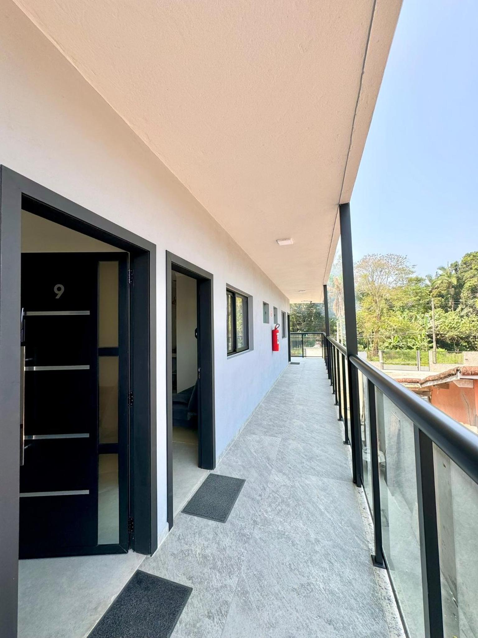 Vida Boa Ubatuba Flats - Apê a 200m da praia do Lázaro!