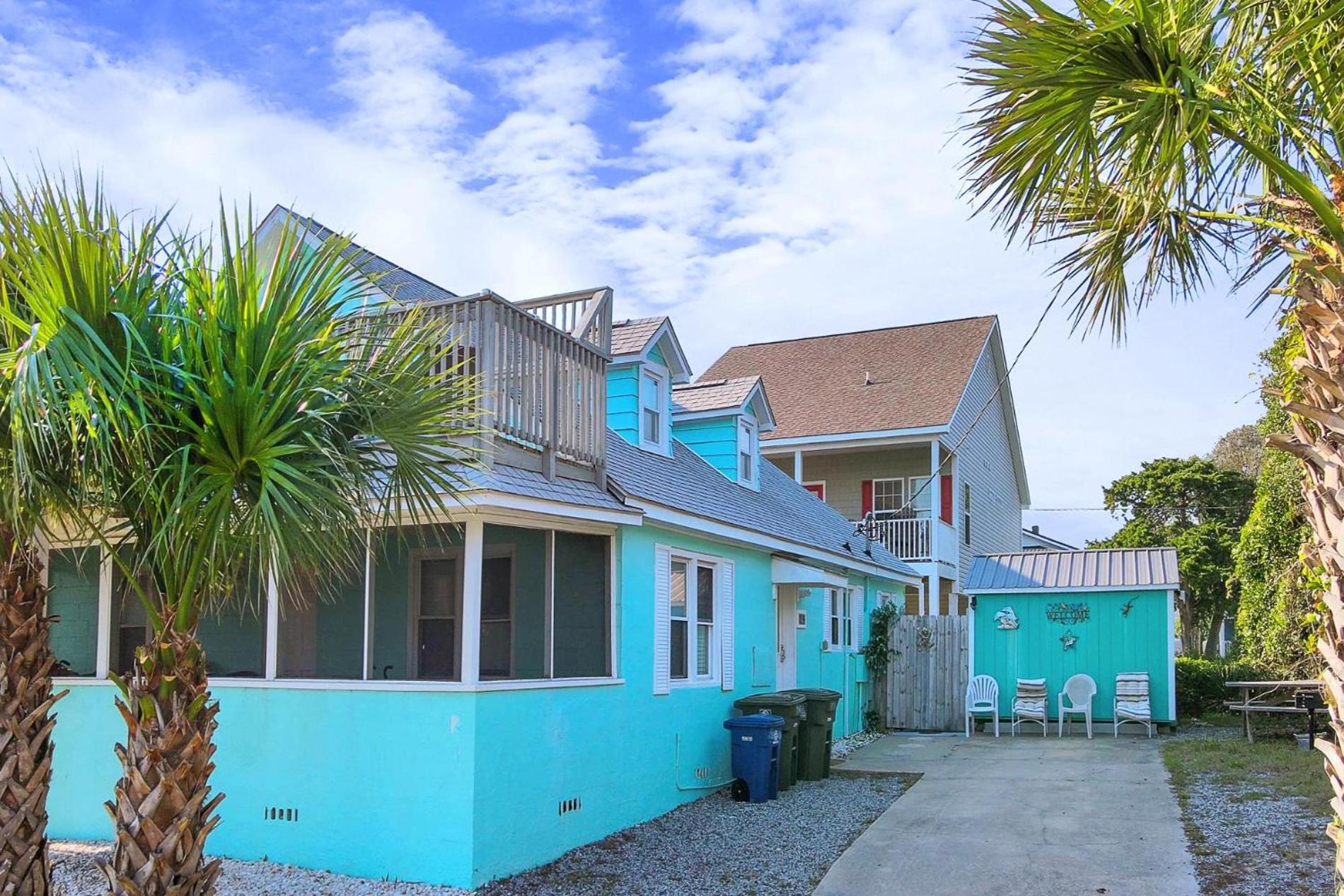 The Margaritaville House! Sleeps 13! Ocean Views and Rooftop Deck view 2