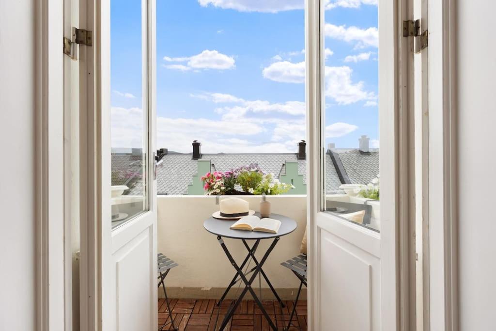 Dinbnb Appartments l 6 min to Bryggen I 67 Sqm in 4th Floor l Views