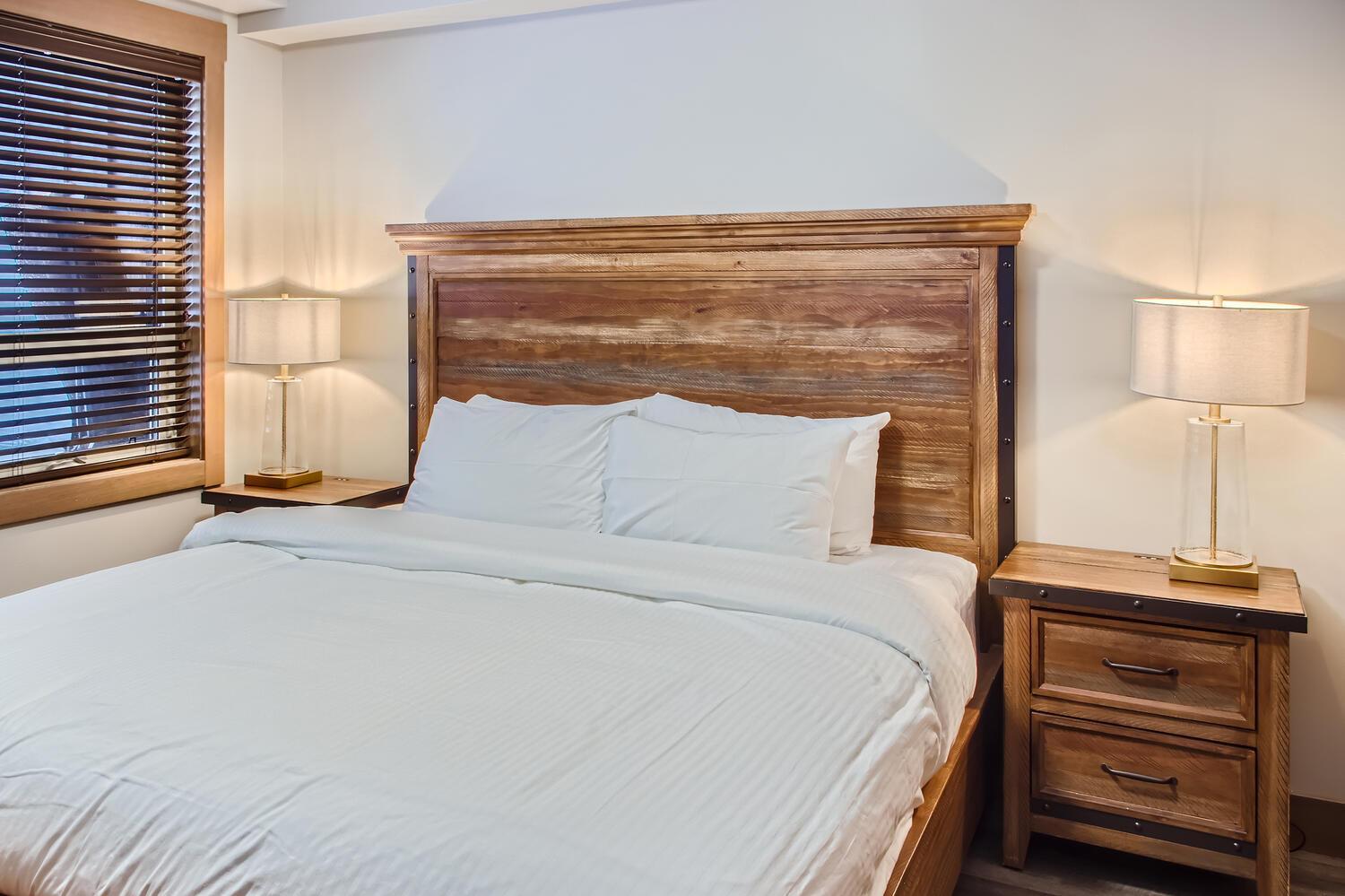 Stonegate Resort Unit B103