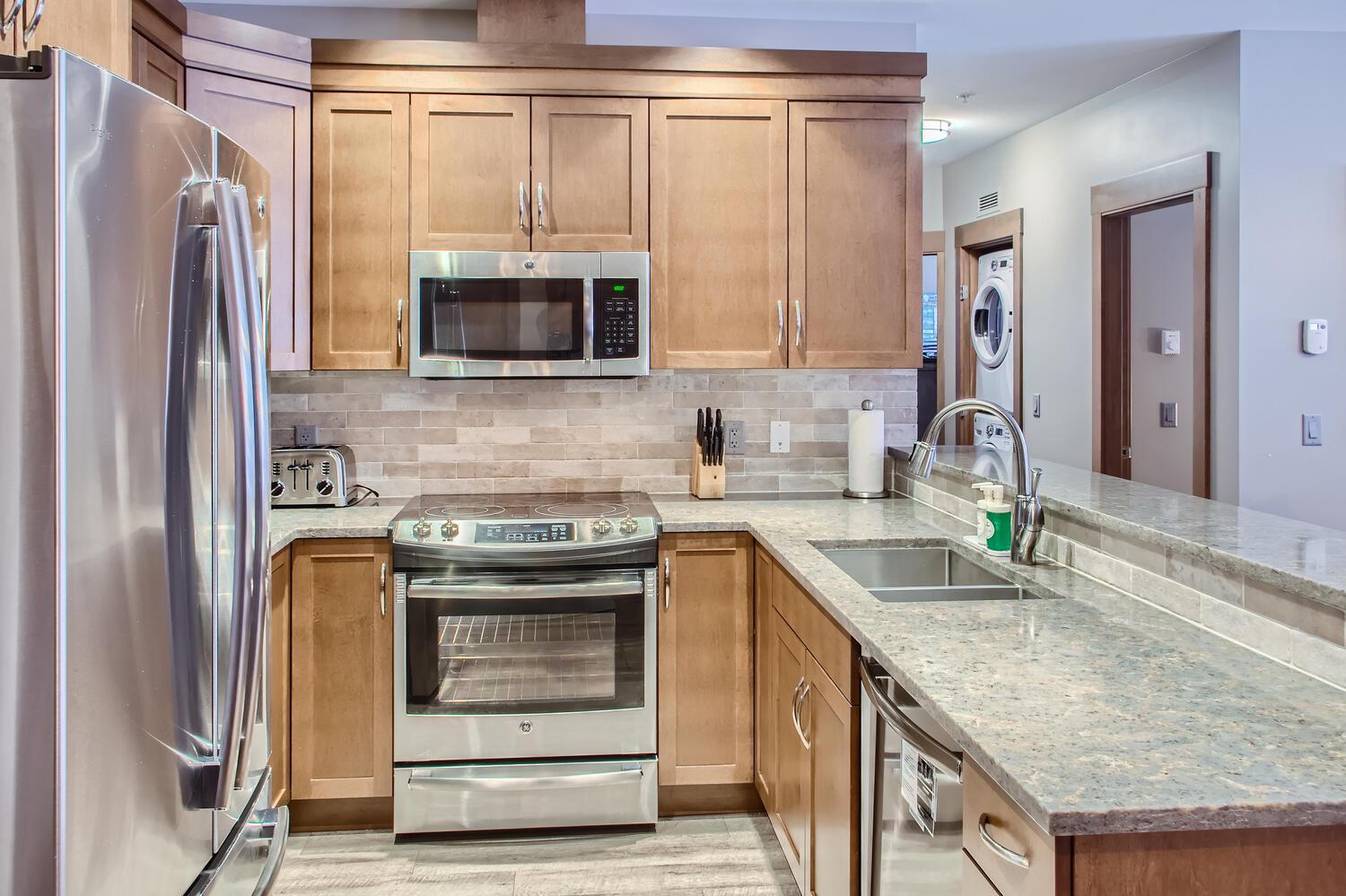 Stonegate Resort Unit B103