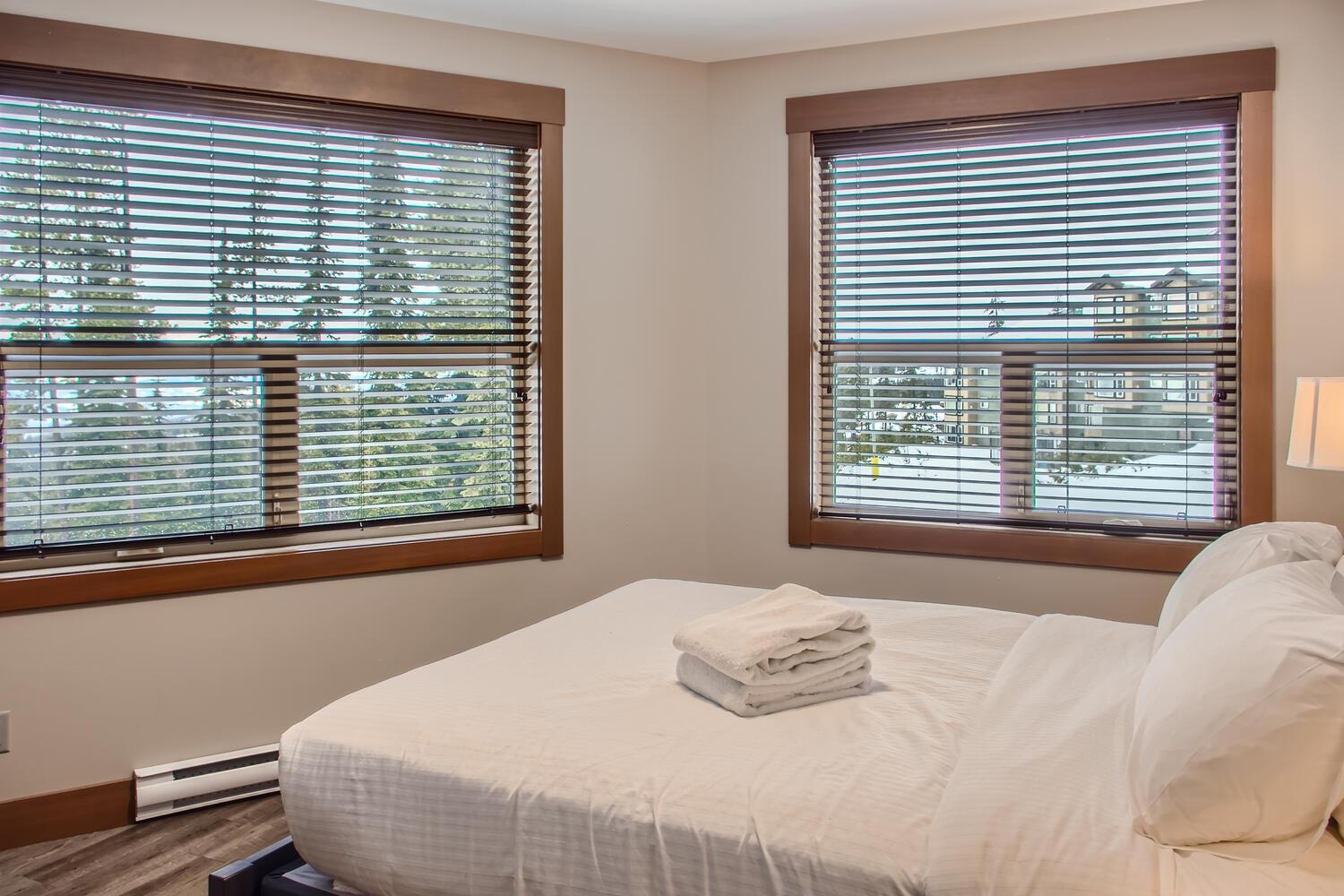 Stonegate Resort Unit B103