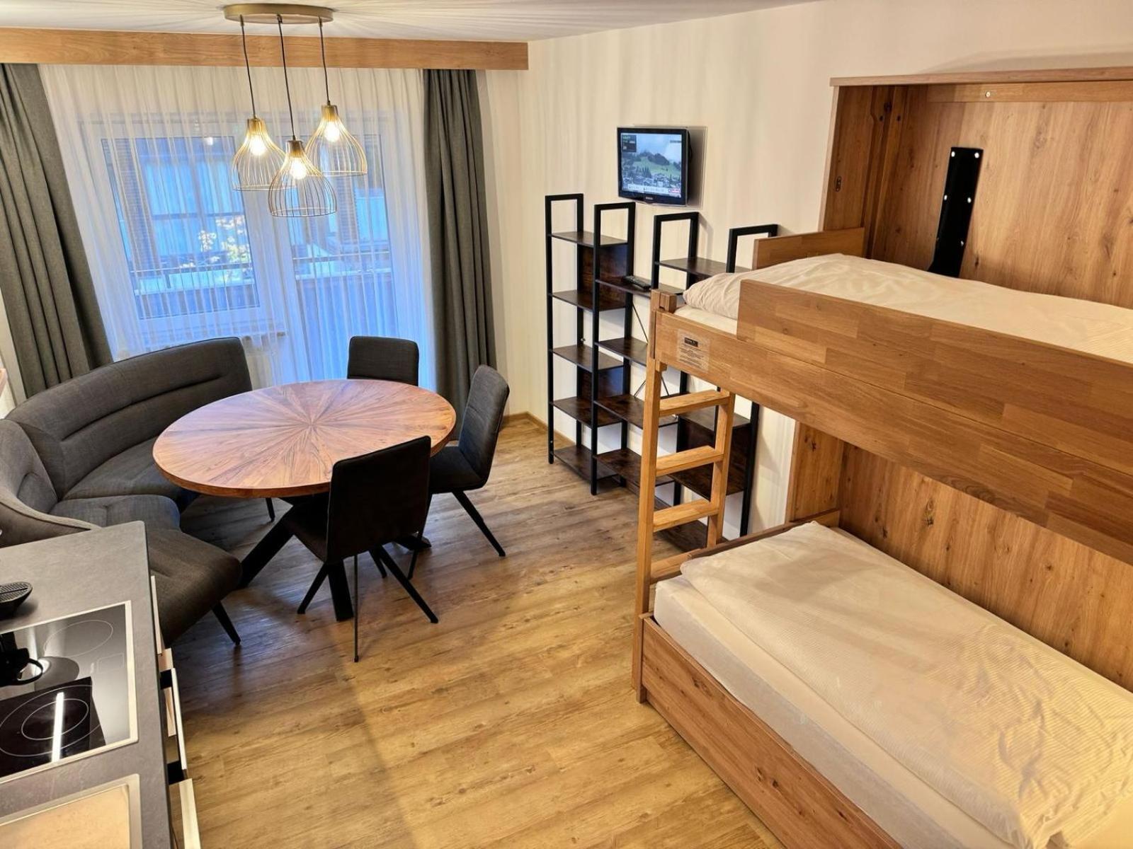 Pension Ahorn