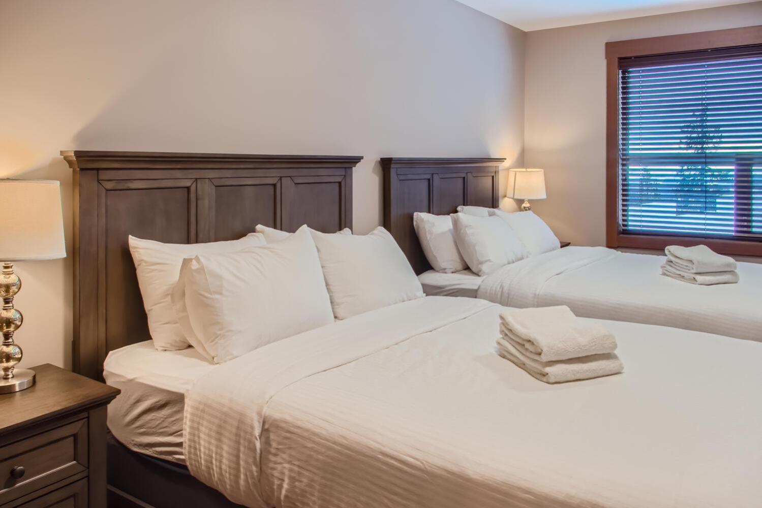 Stonegate Resort Unit B103
