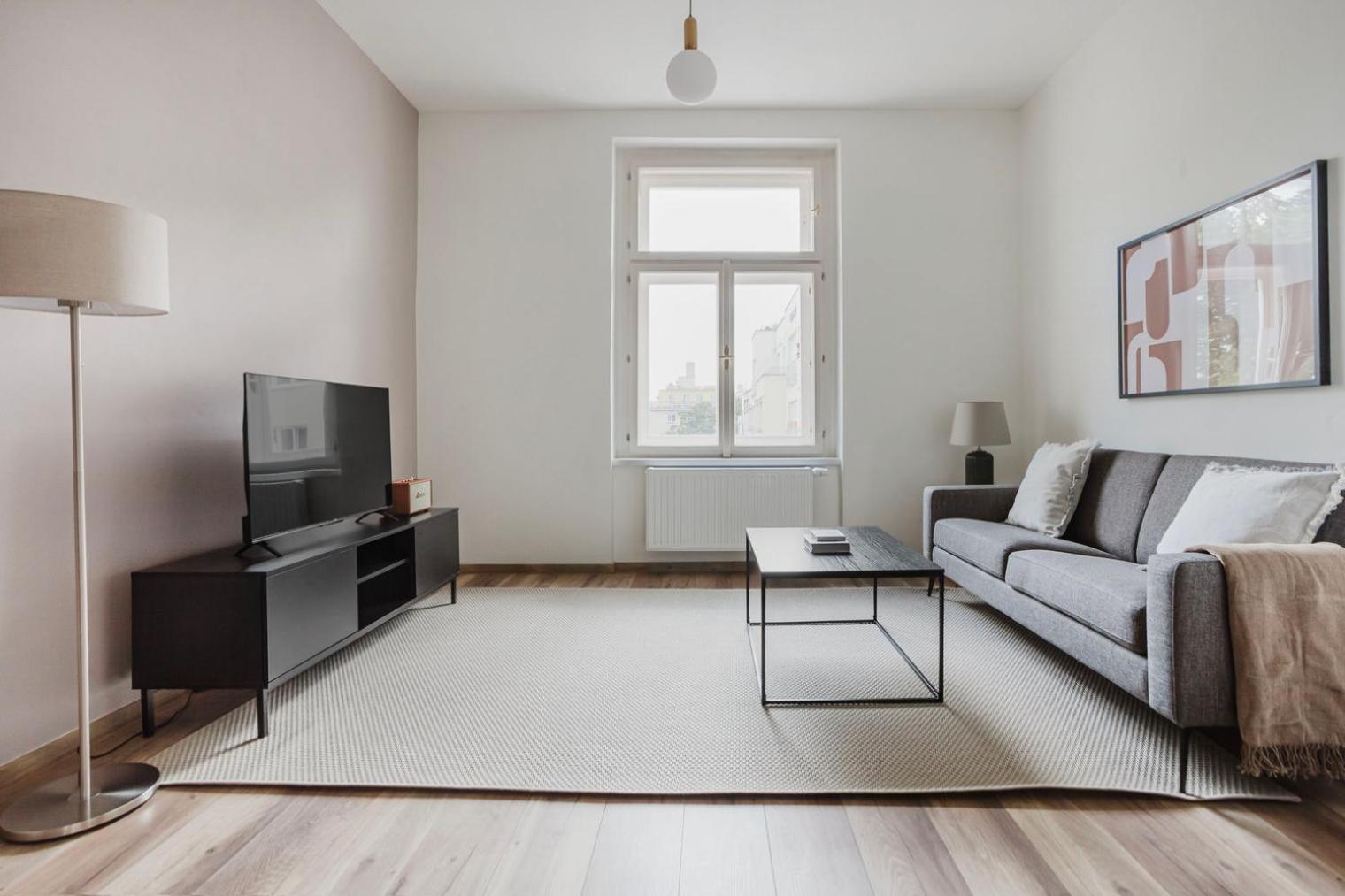 Blueground Prague 10 renovated furnished PRG-17