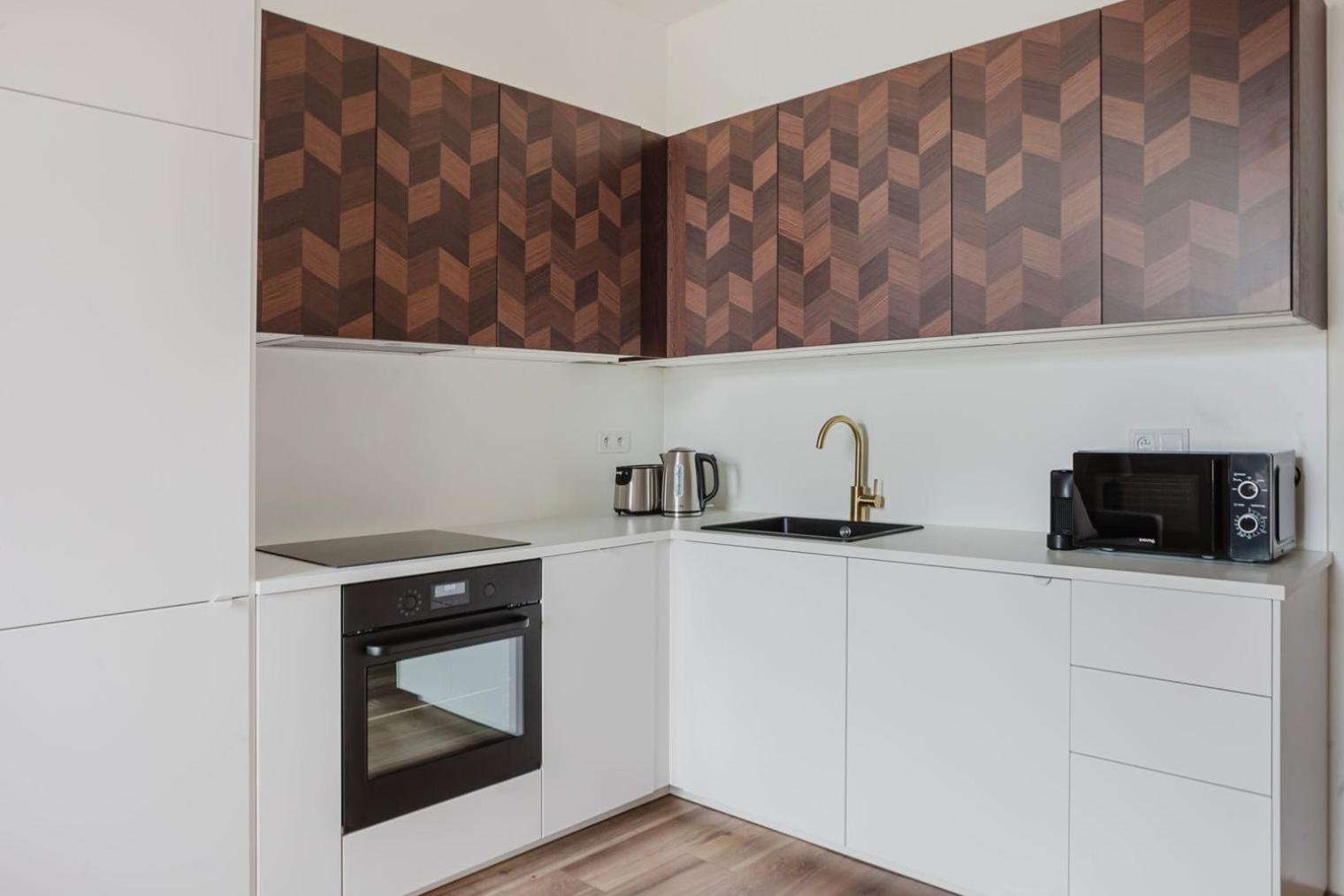Blueground Prague 10 renovated furnished PRG-17