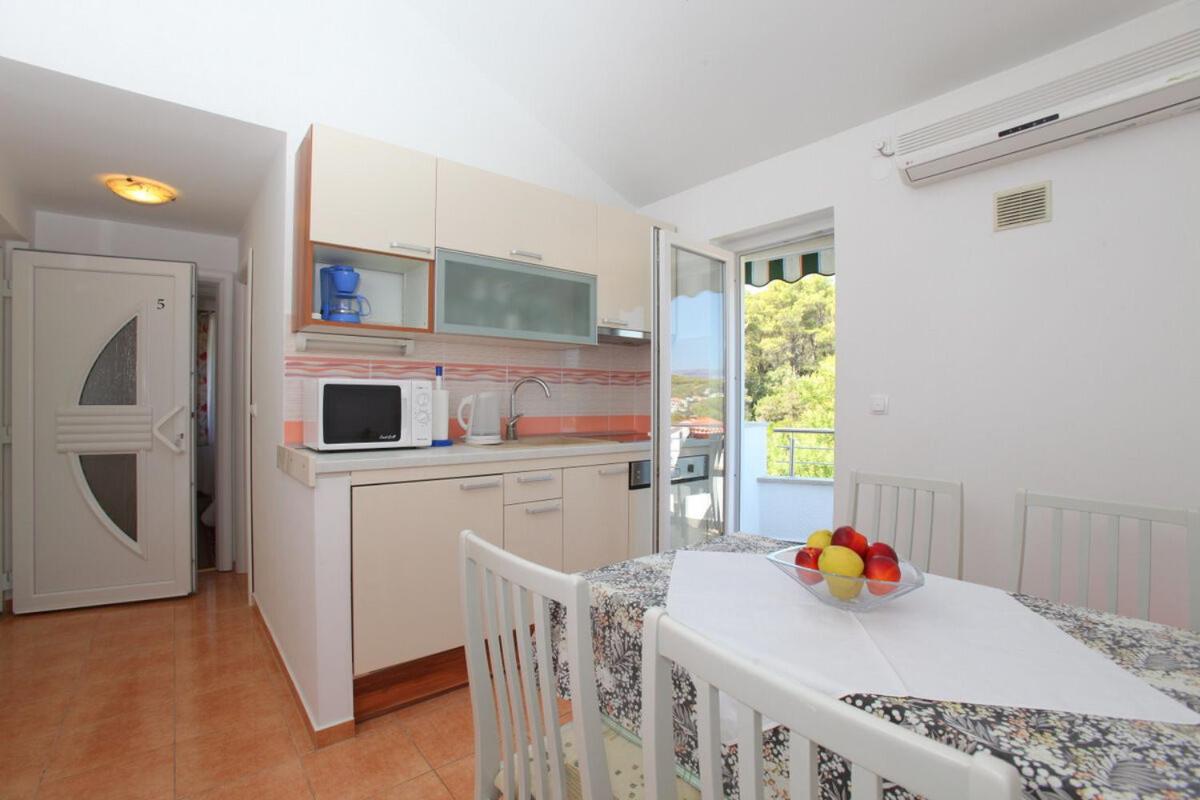 Apartments Jole view 3