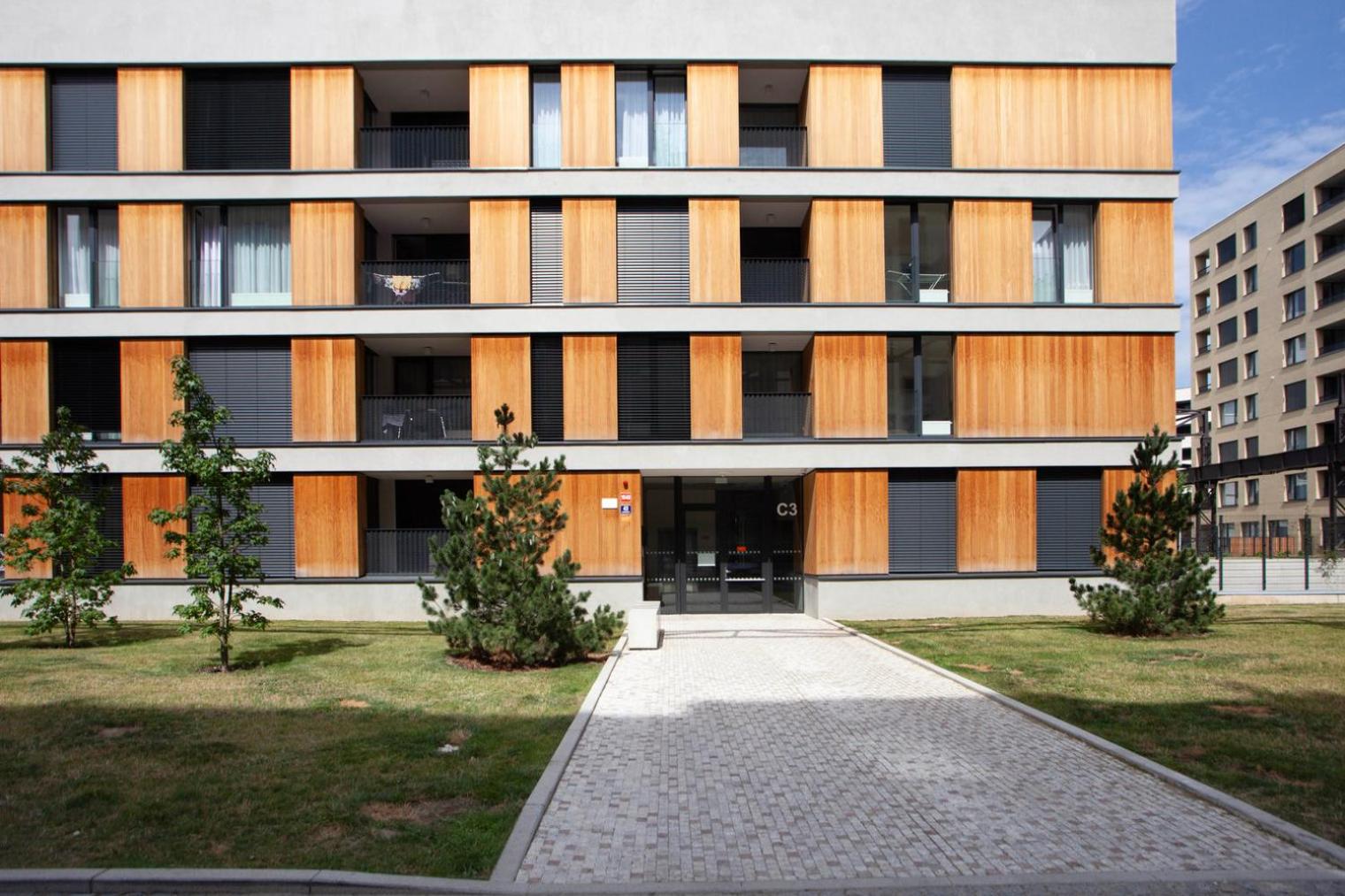 Blueground Prague 7 furnished with balcony PRG-1