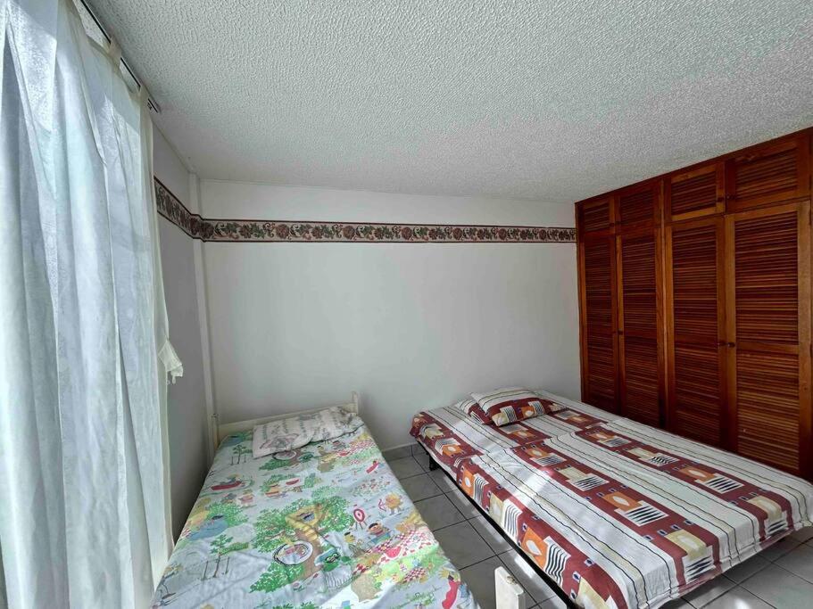 Hermosa casa en condominio Melgar!