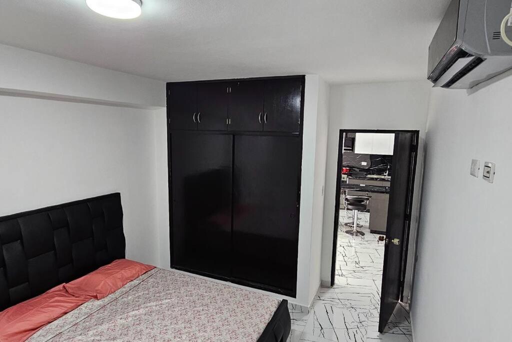 Stunning Apt, Prime Location view 4